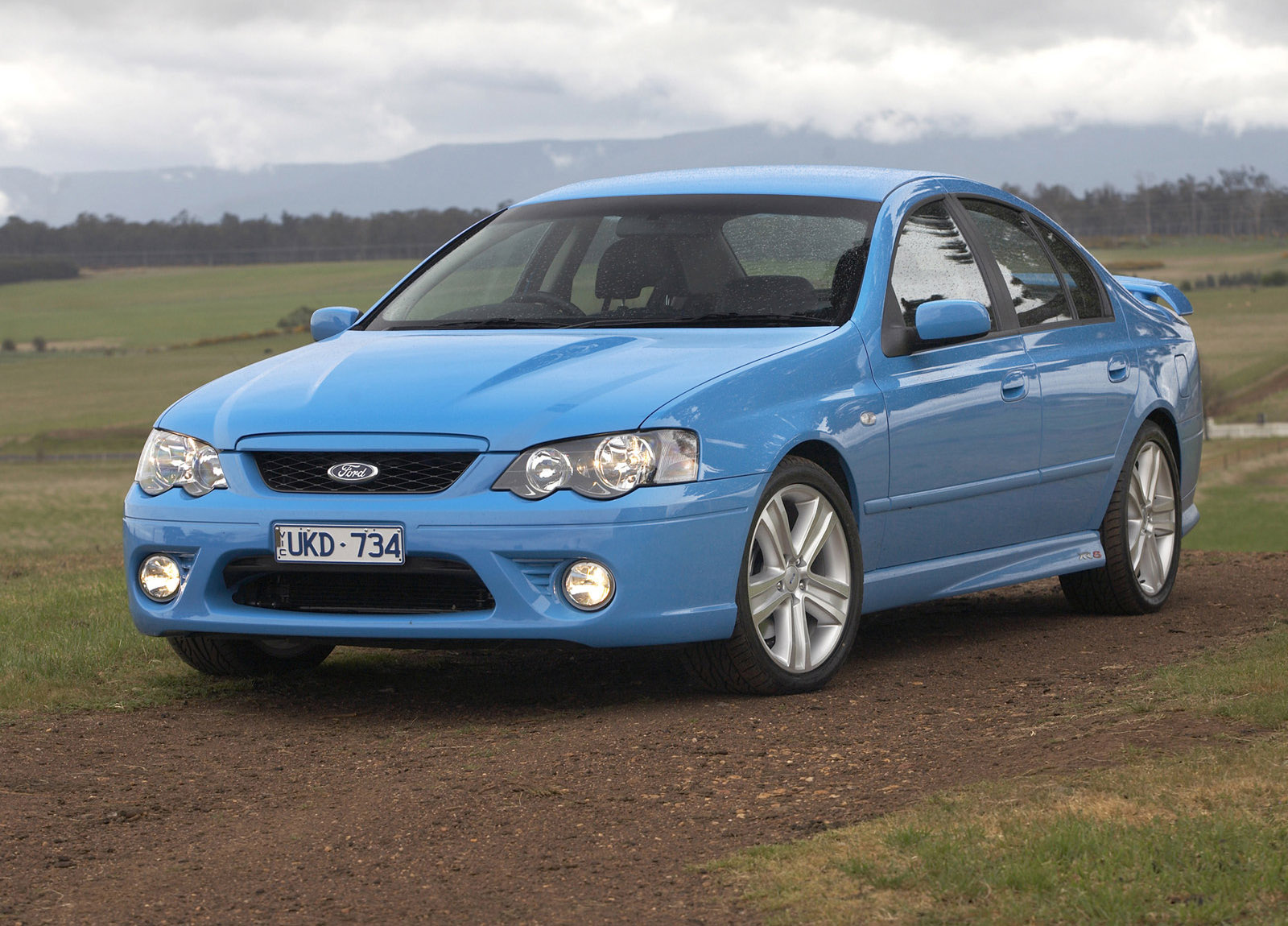 Ford BF MkII Falcon XR8 photo #4