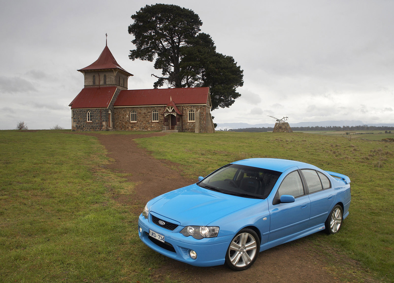 2006 Ford Bf Mkii Falcon Xr8 Hd Pictures Carsinvasion Com