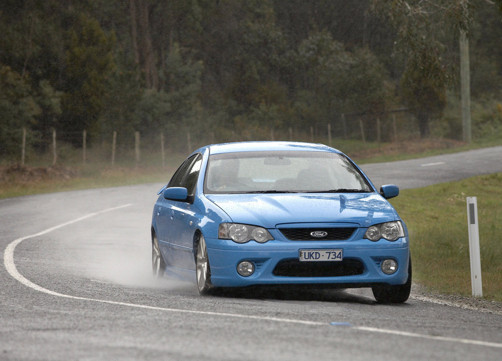 2006 Ford Bf Mkii Falcon Xr8 Hd Pictures Carsinvasion Com