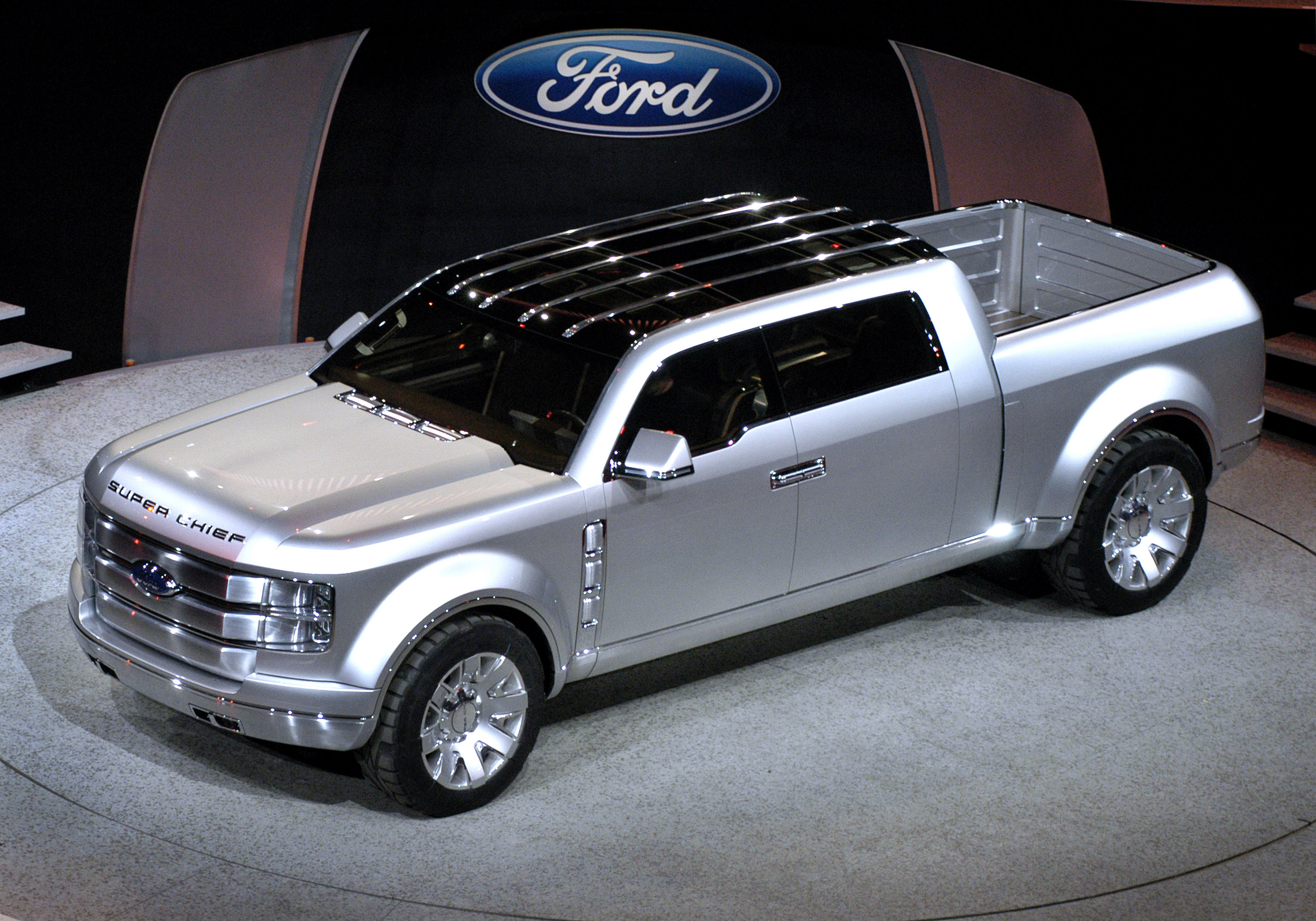 Ford F-250 Super Chief Concept photo #5