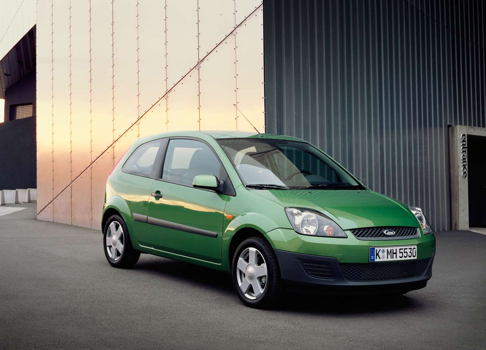 Ford Fiesta photo #1