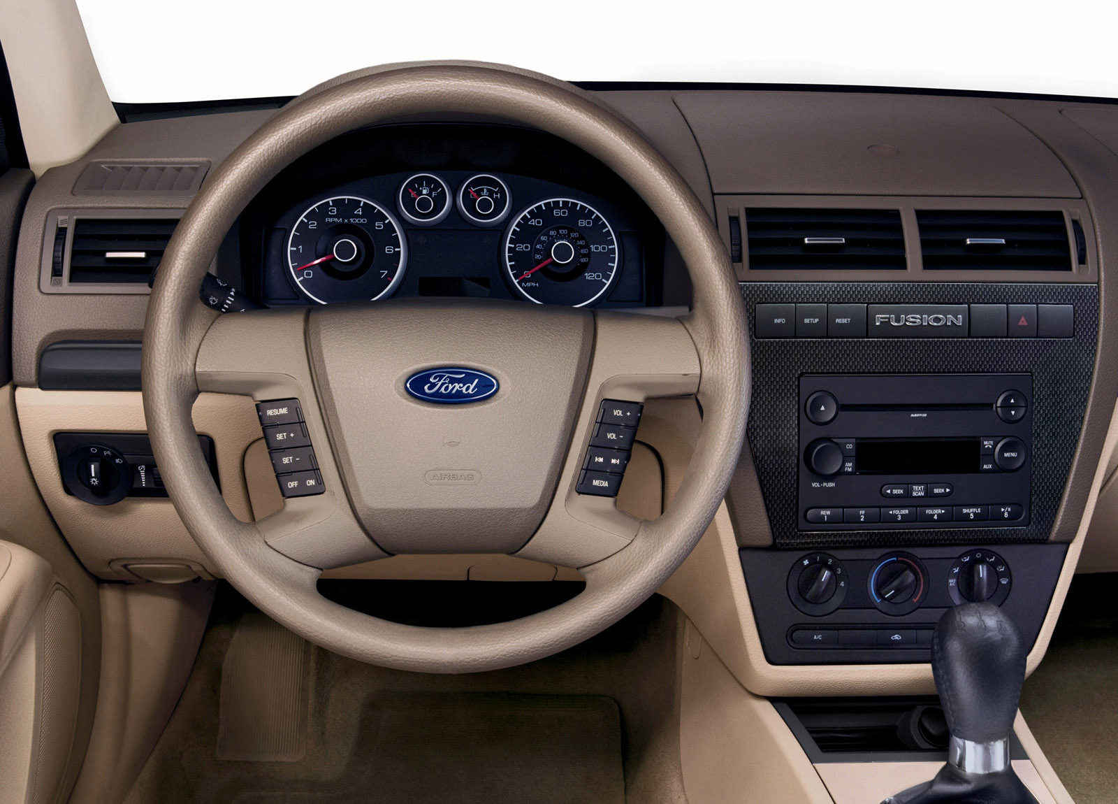 Ford Fusion photo #31