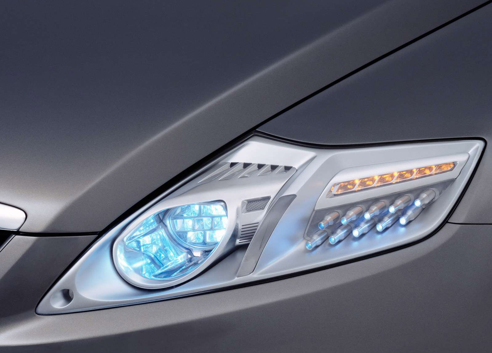 Ford iosis Concept photo #19