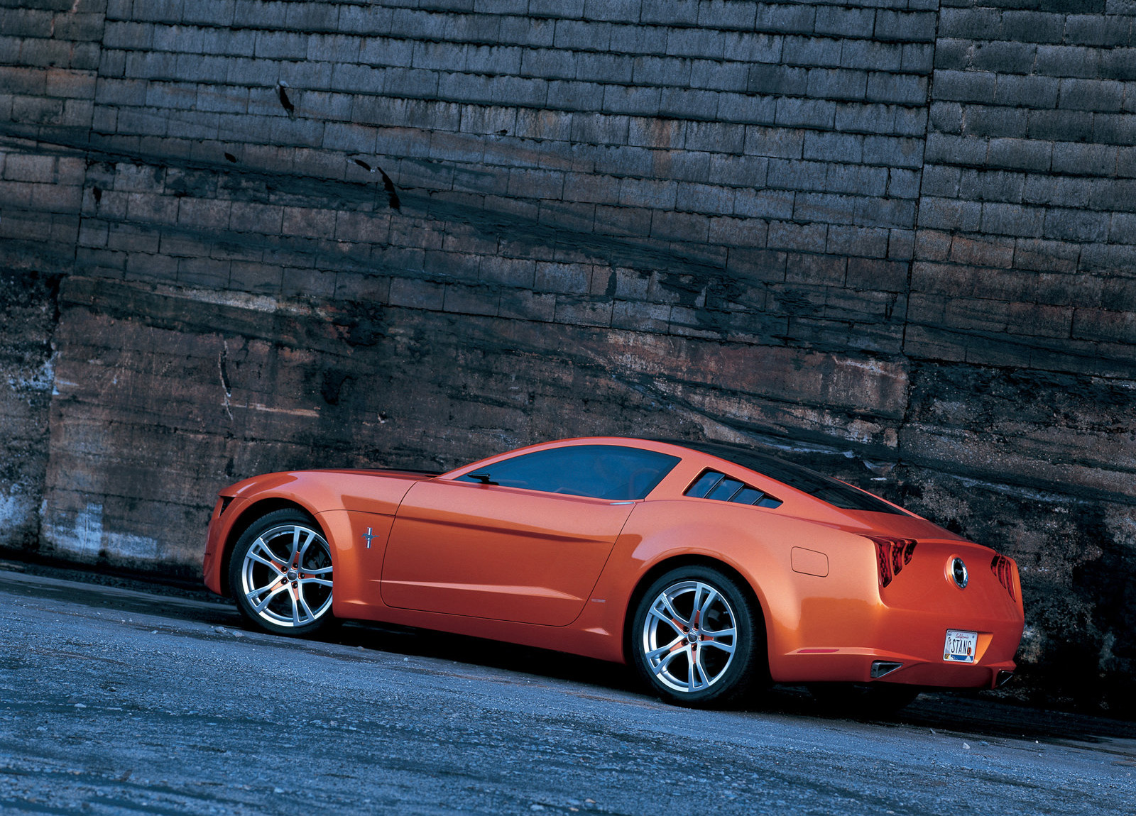 Ford Mustang Giugiaro Concept photo #13