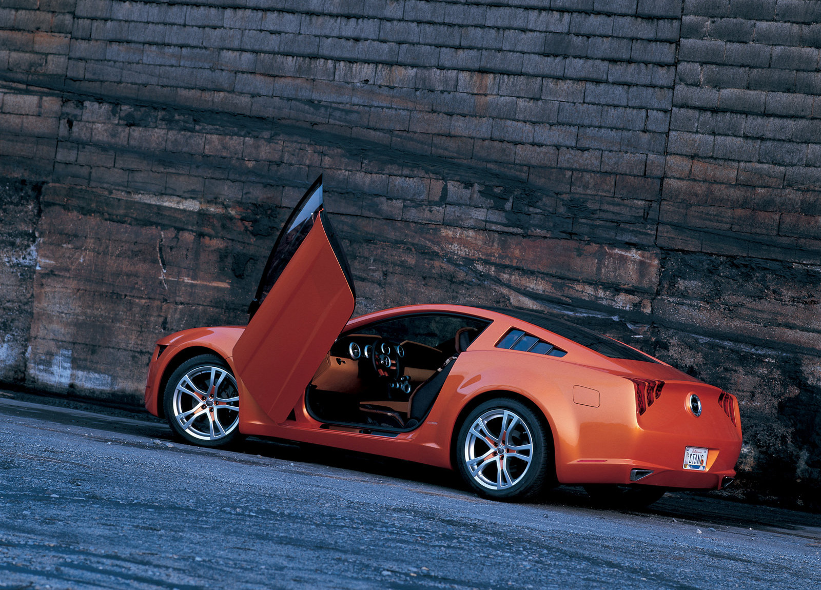 Ford Mustang Giugiaro Concept photo #14