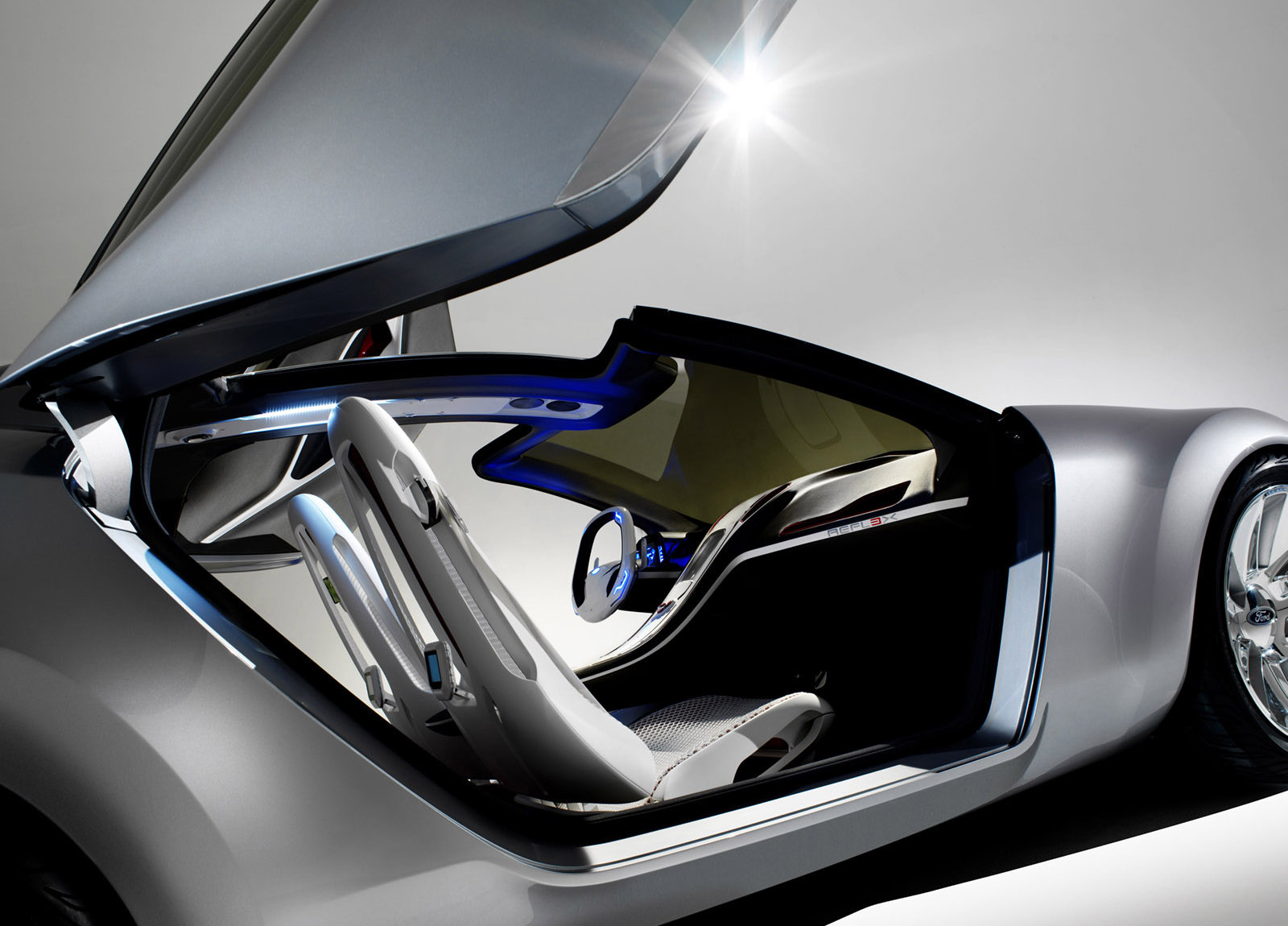 Ford Reflex Concept photo #16