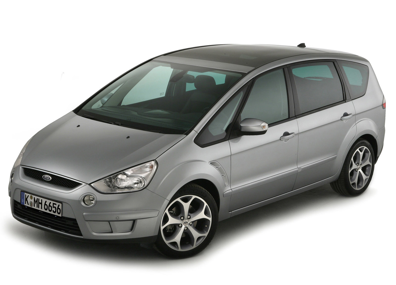 Ford S-MAX photo #4