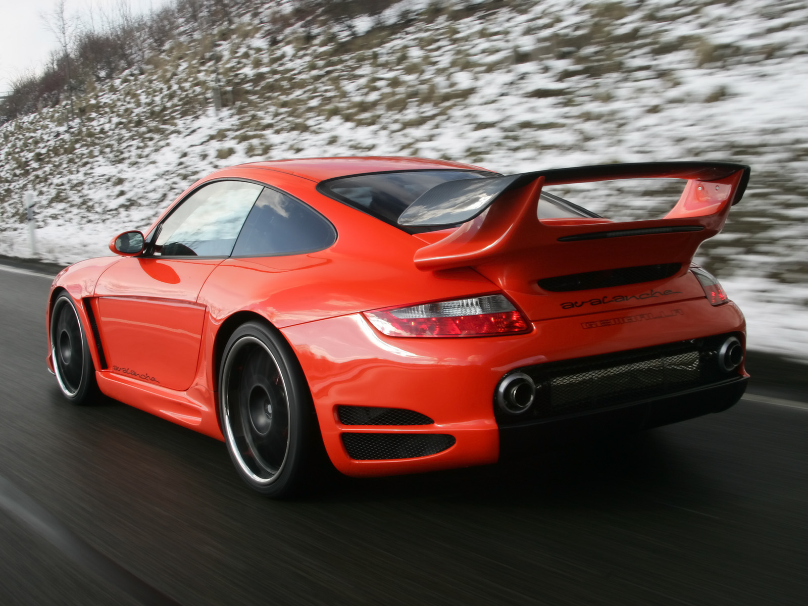 Gemballa Porsche GTR 650 Evo Orange photo #9