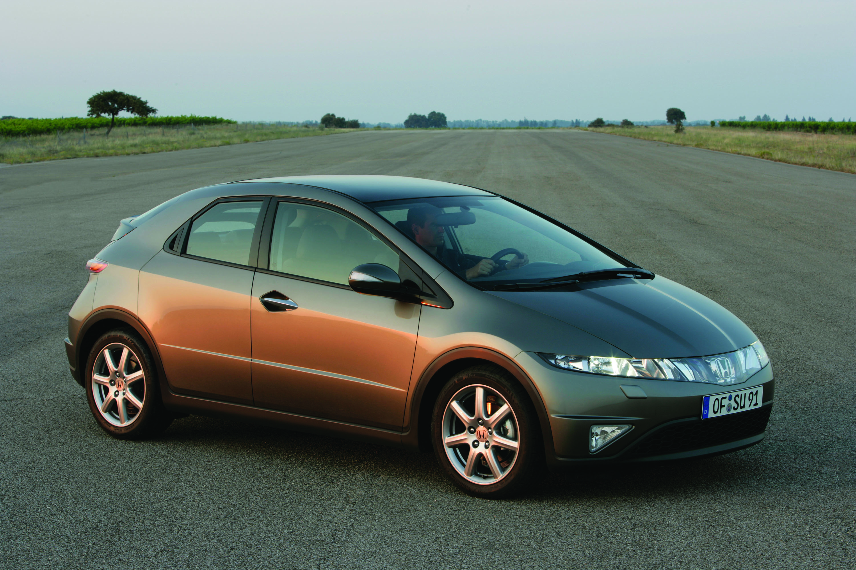 Хонда хэтчбек 2008. Honda Civic 5d 2008. Honda Civic 5в 2008. Хонда Цивик 5. Хонда Цивик 5д хэтчбек.