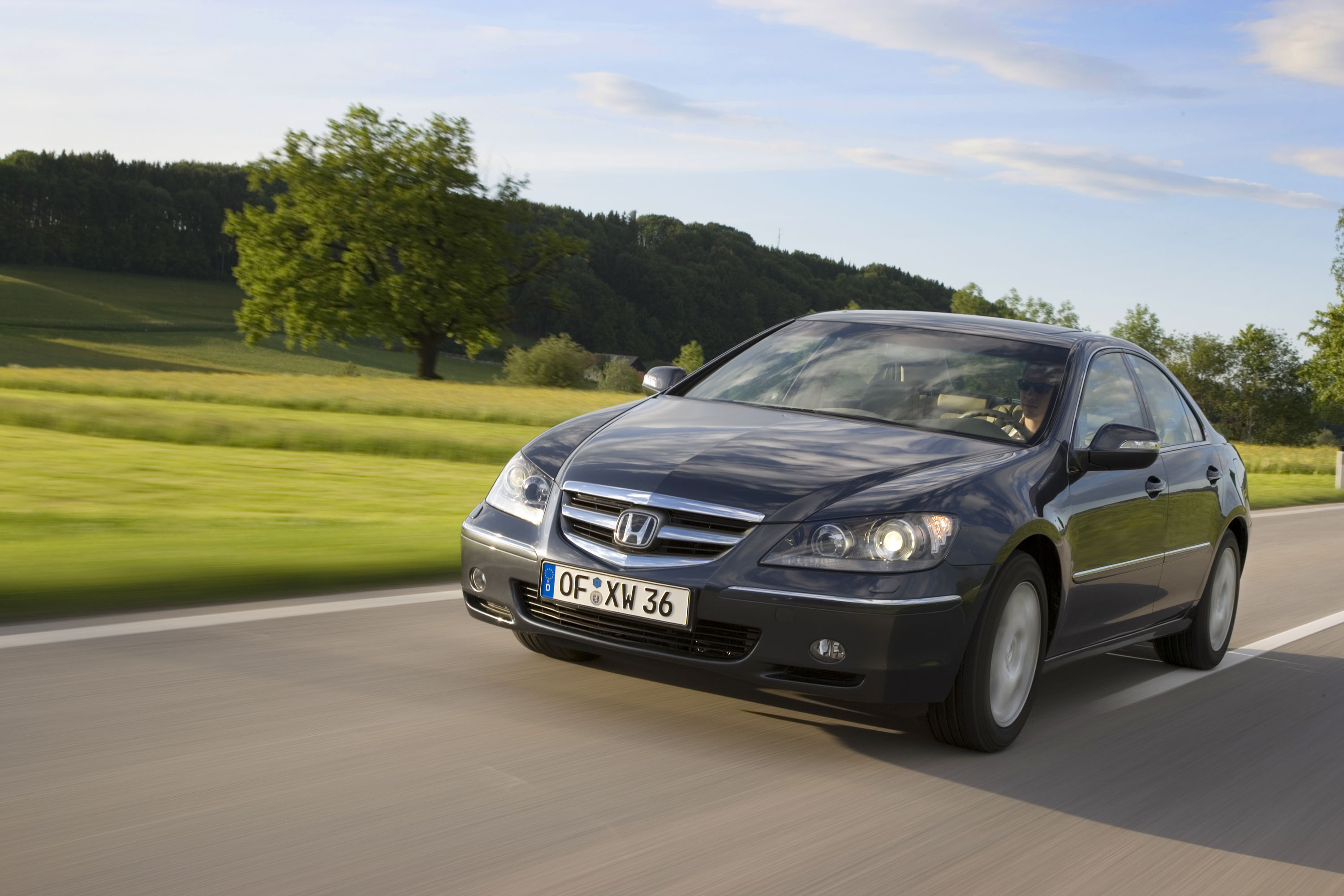 Honda Legend photo #45