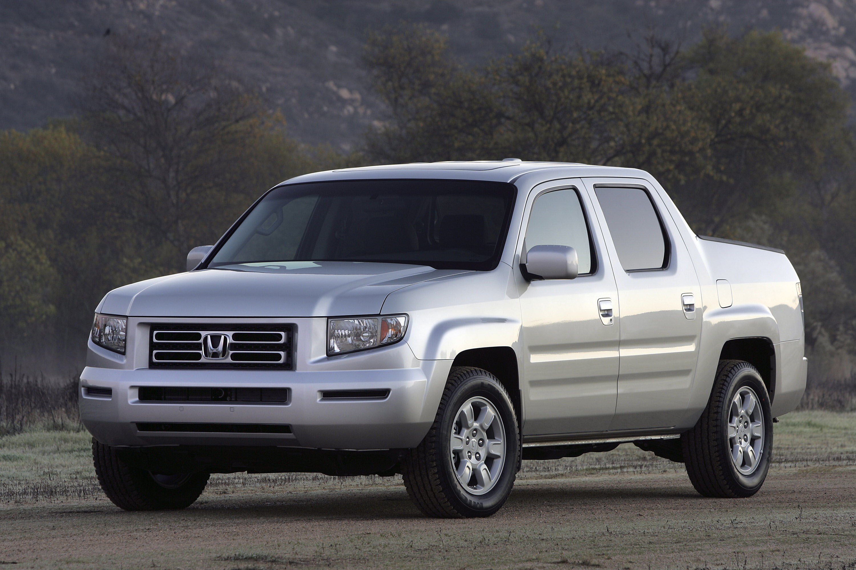 Honda Ridgeline RTL photo #2