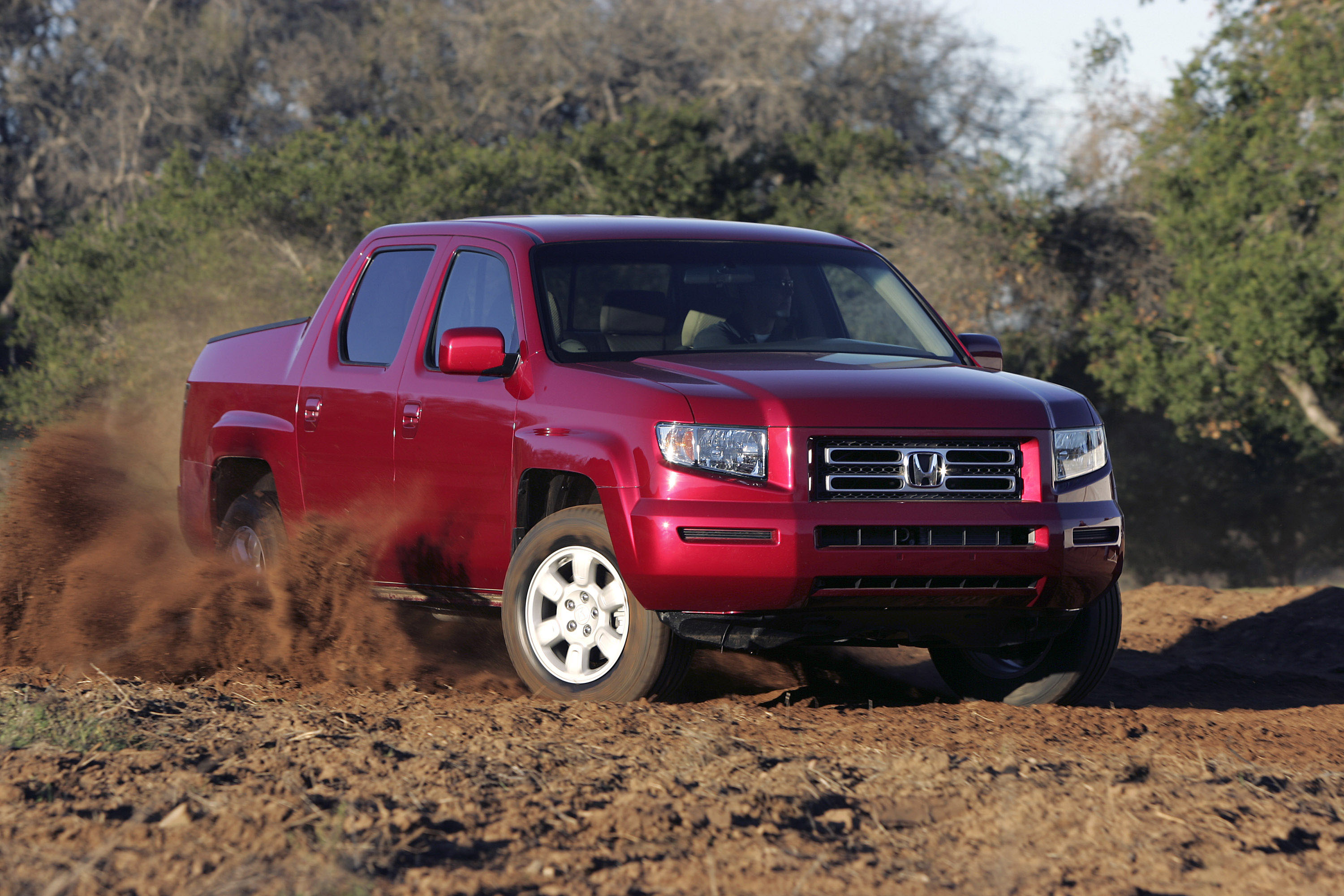Honda Ridgeline RTL photo #30