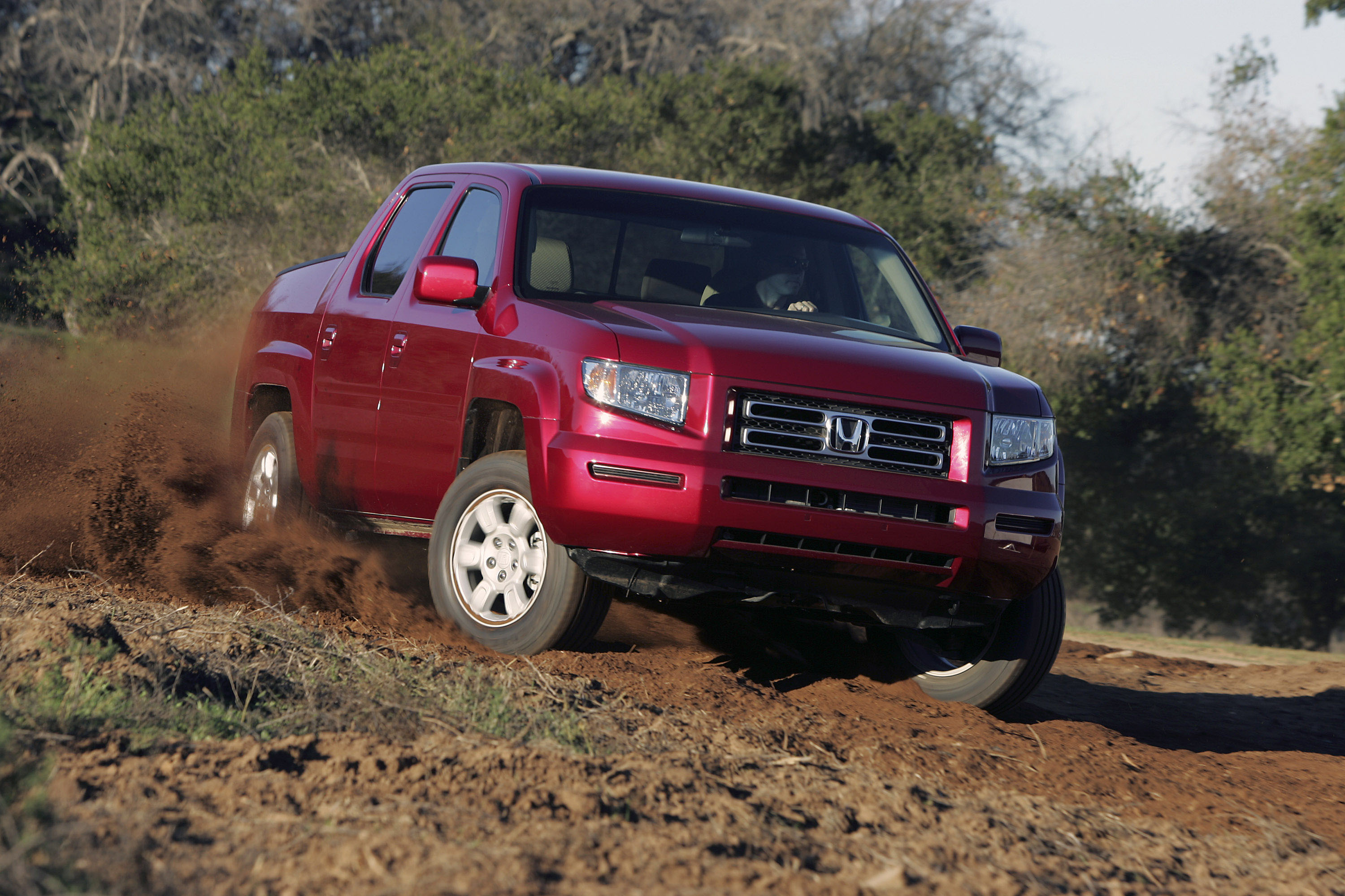 Honda Ridgeline RTL photo #31