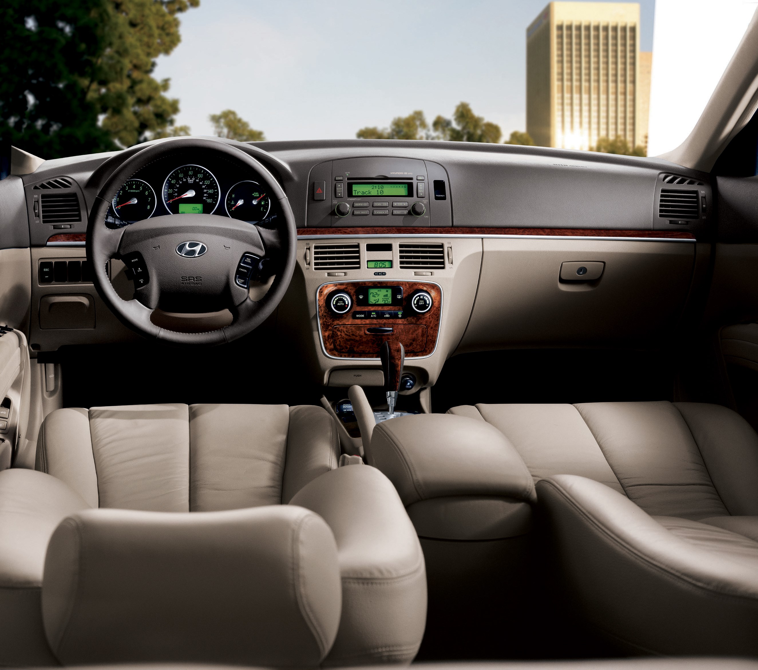 Hyundai Sonata photo #6