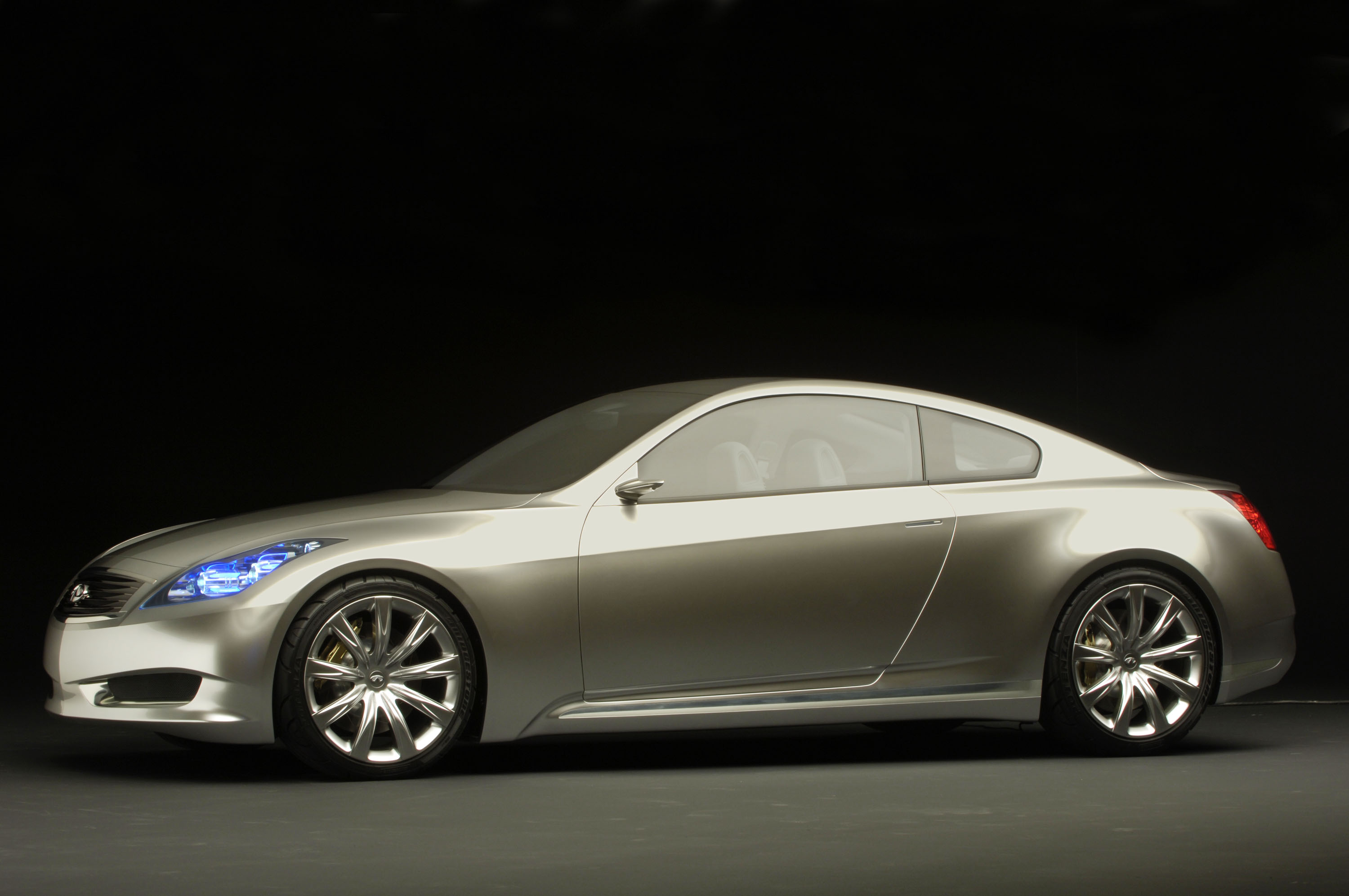 Infiniti Coupe Concept photo #4