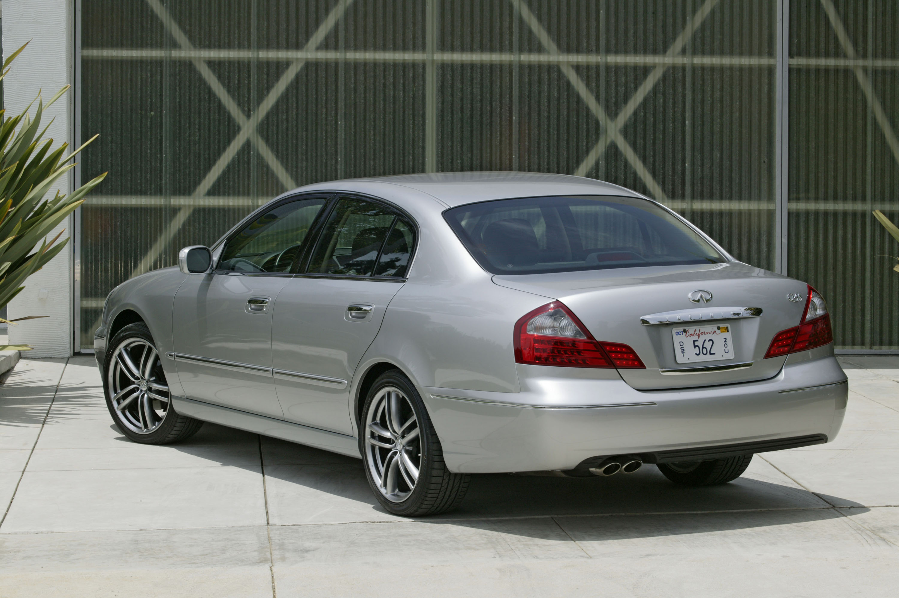 2006 Infiniti Q45 HD Pictures