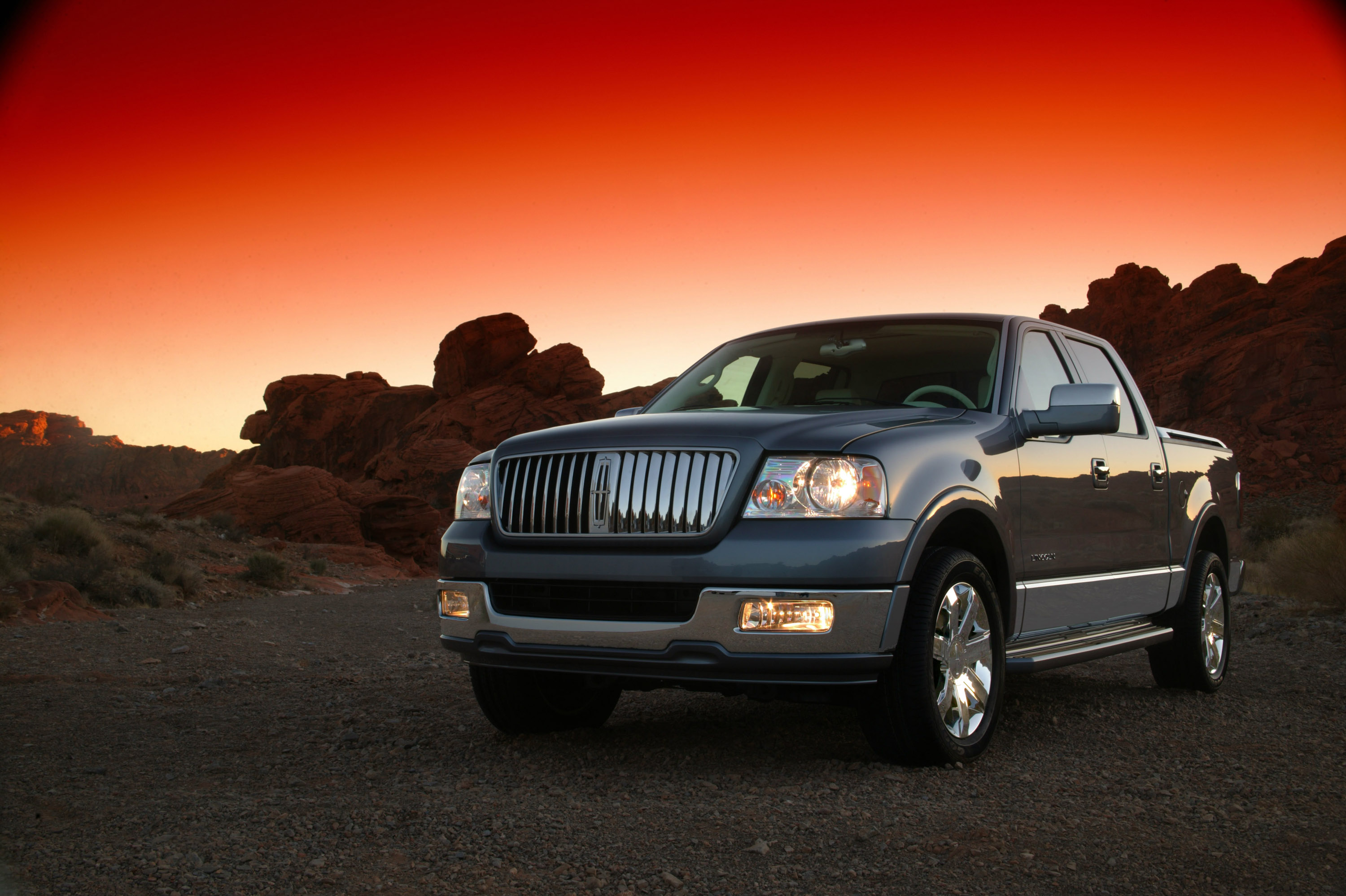 Lincoln Mark LT photo #3