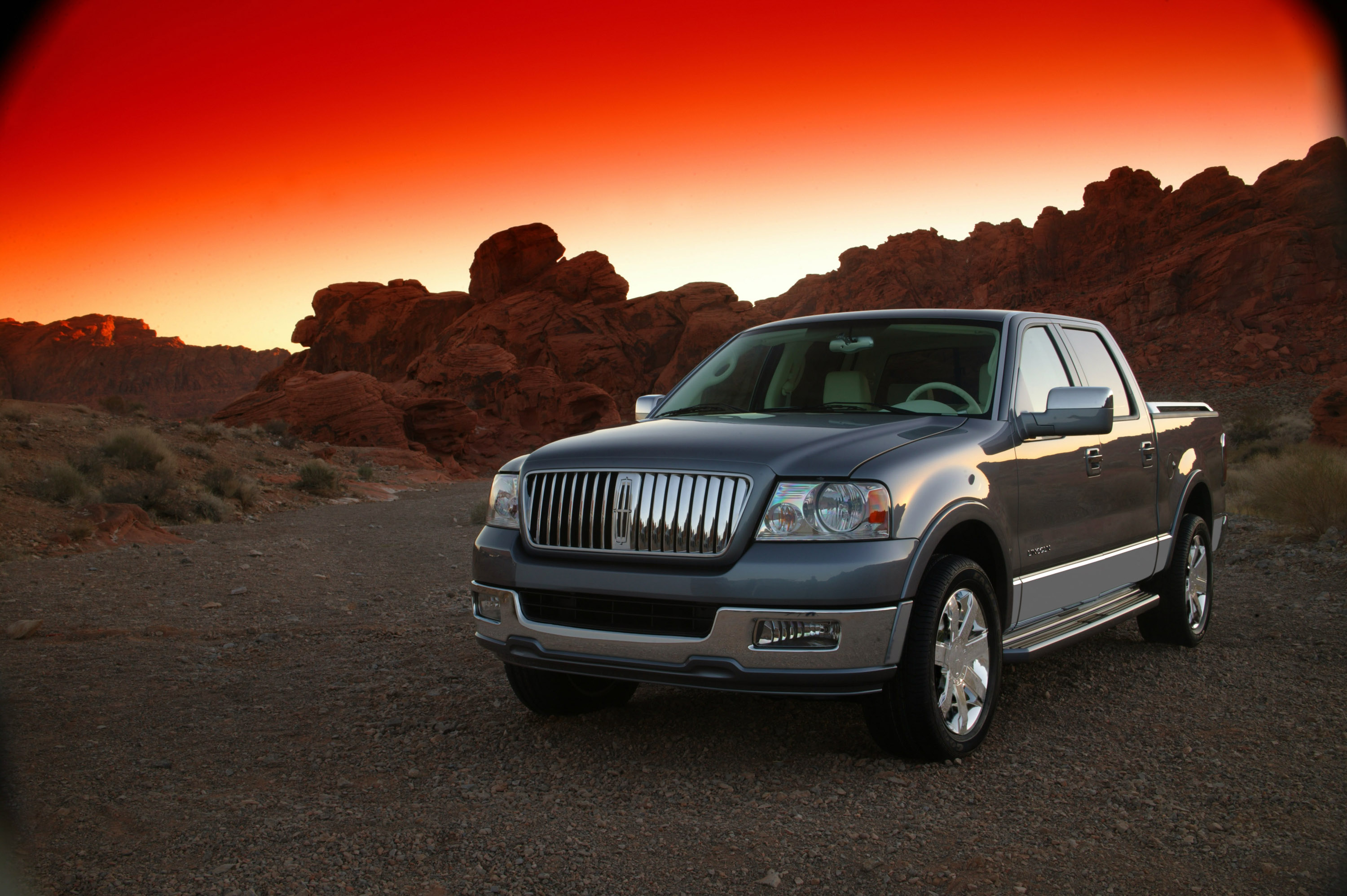 Lincoln Mark LT photo #6