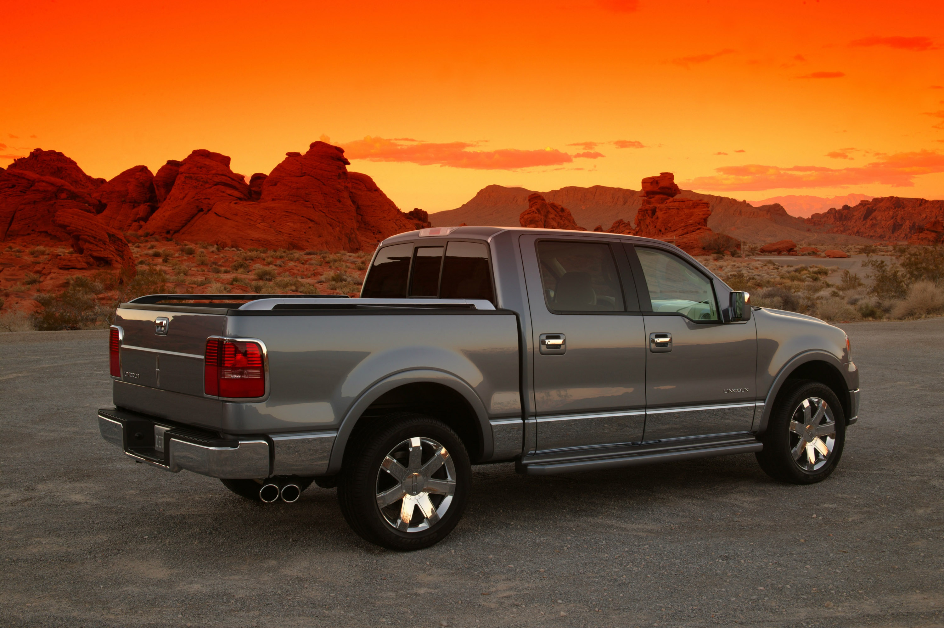 Lincoln Mark LT photo #8