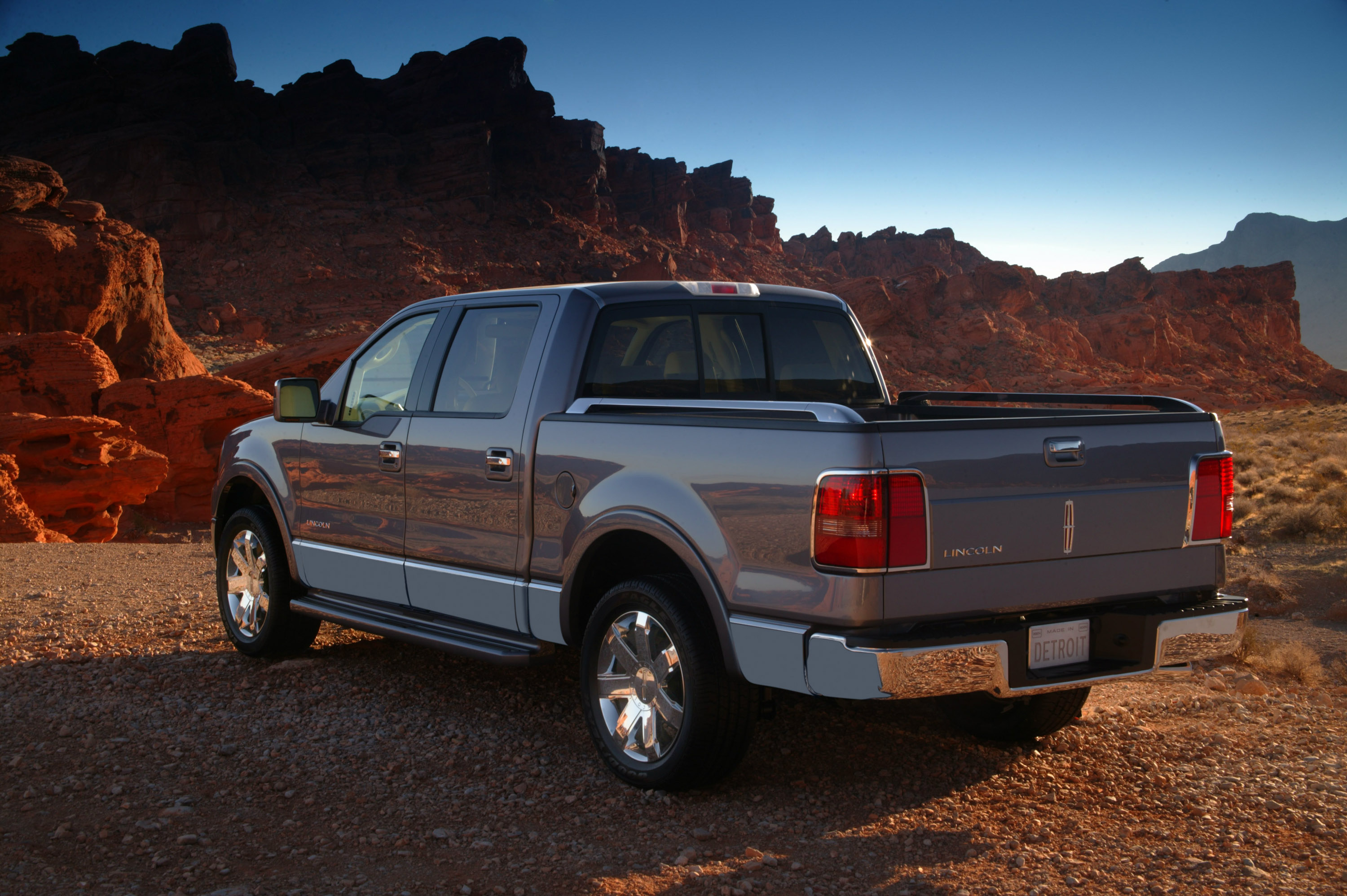 Lincoln Mark LT photo #23