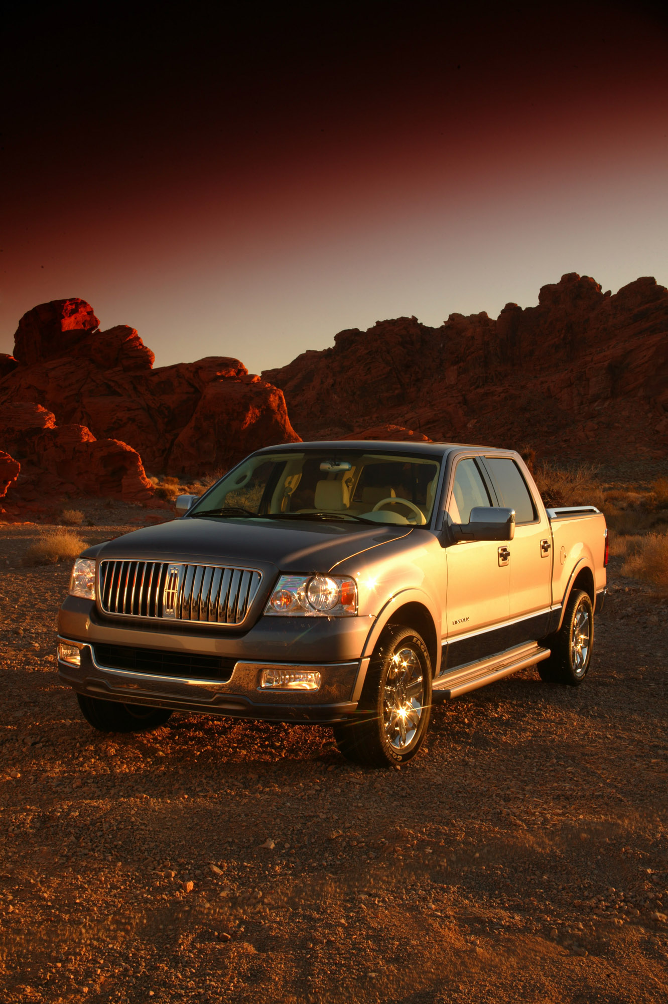 Lincoln Mark LT photo #25