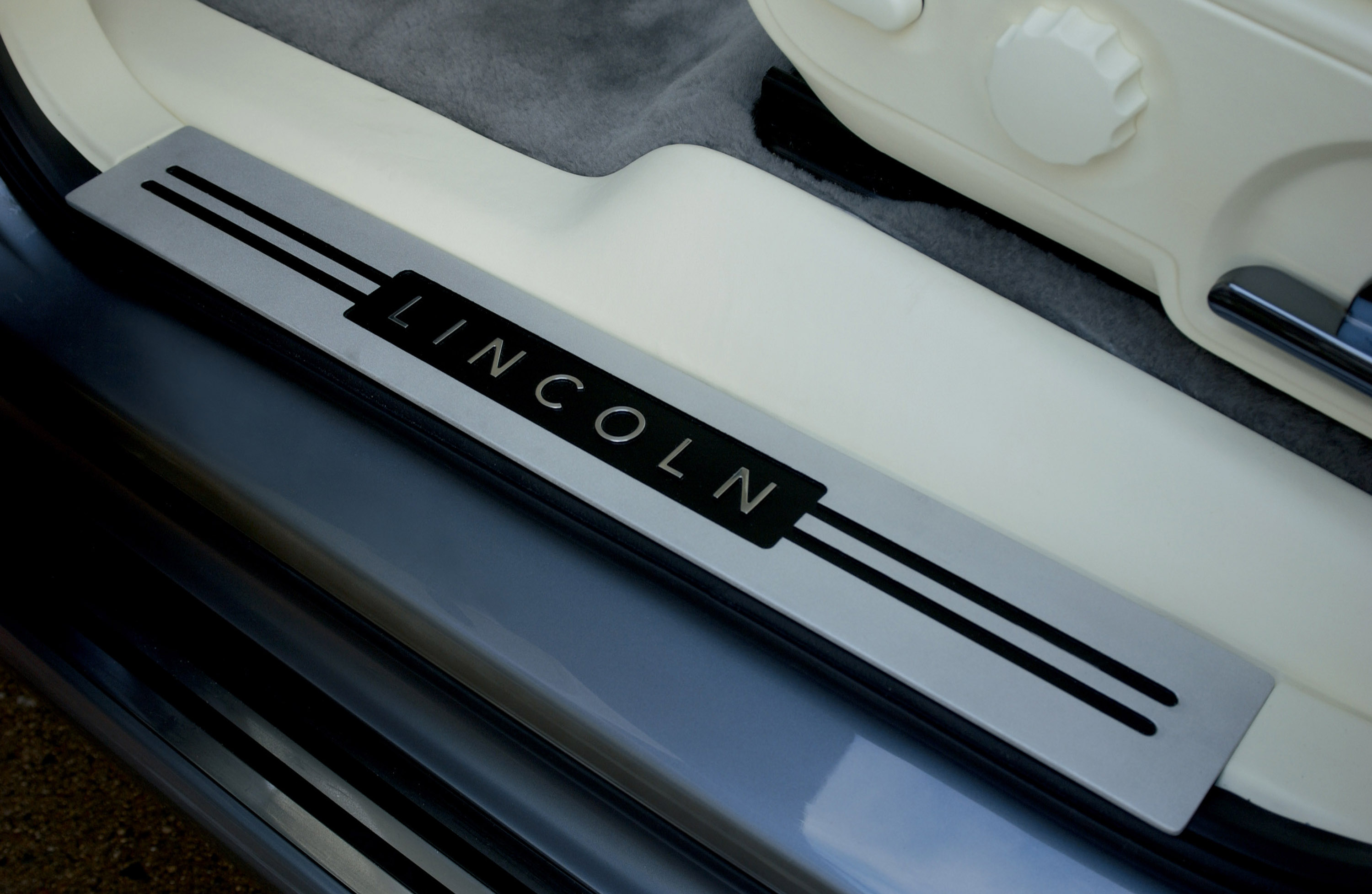 Lincoln Mark LT photo #33