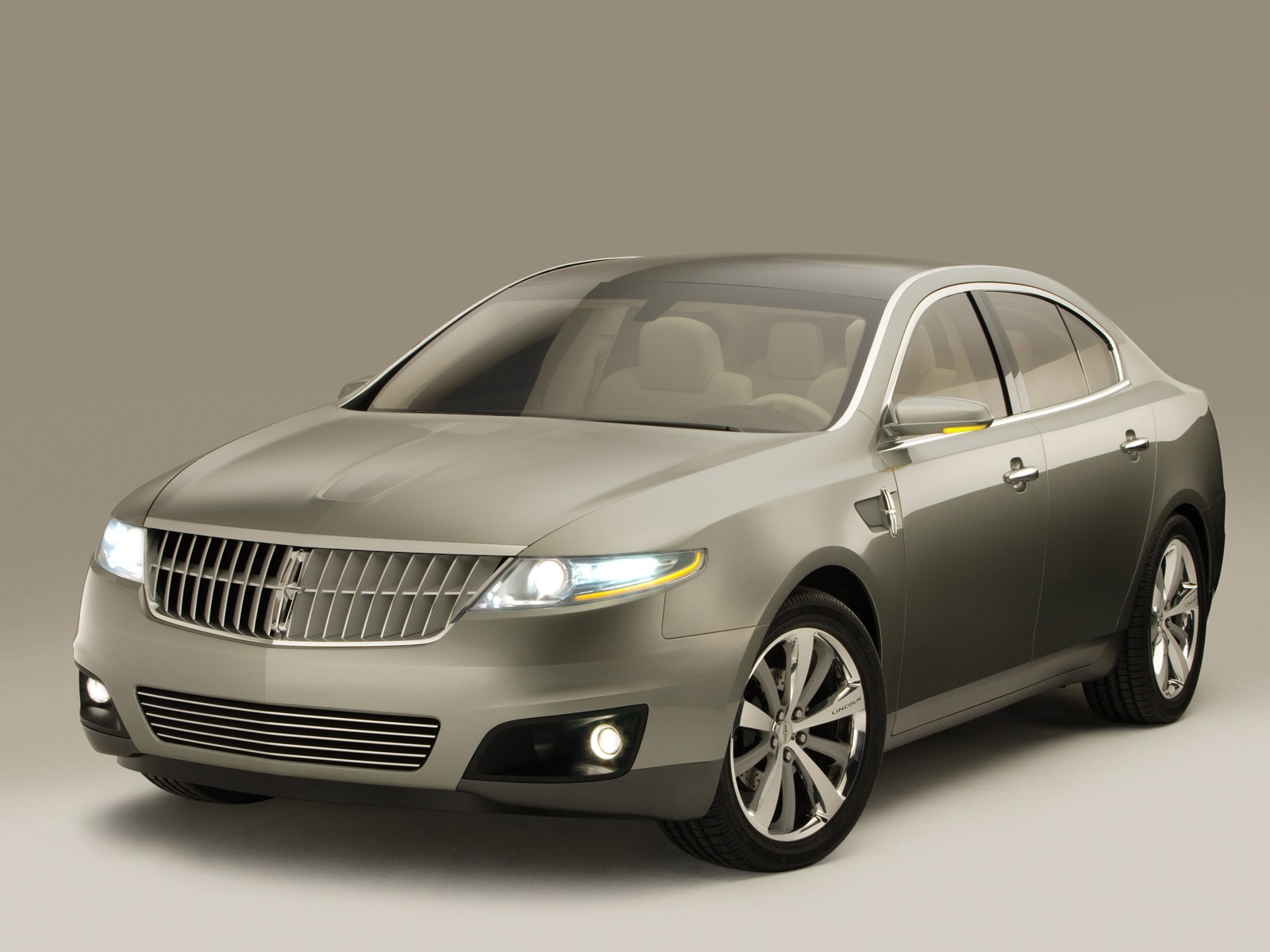 Lincoln MKS Concept photo #1