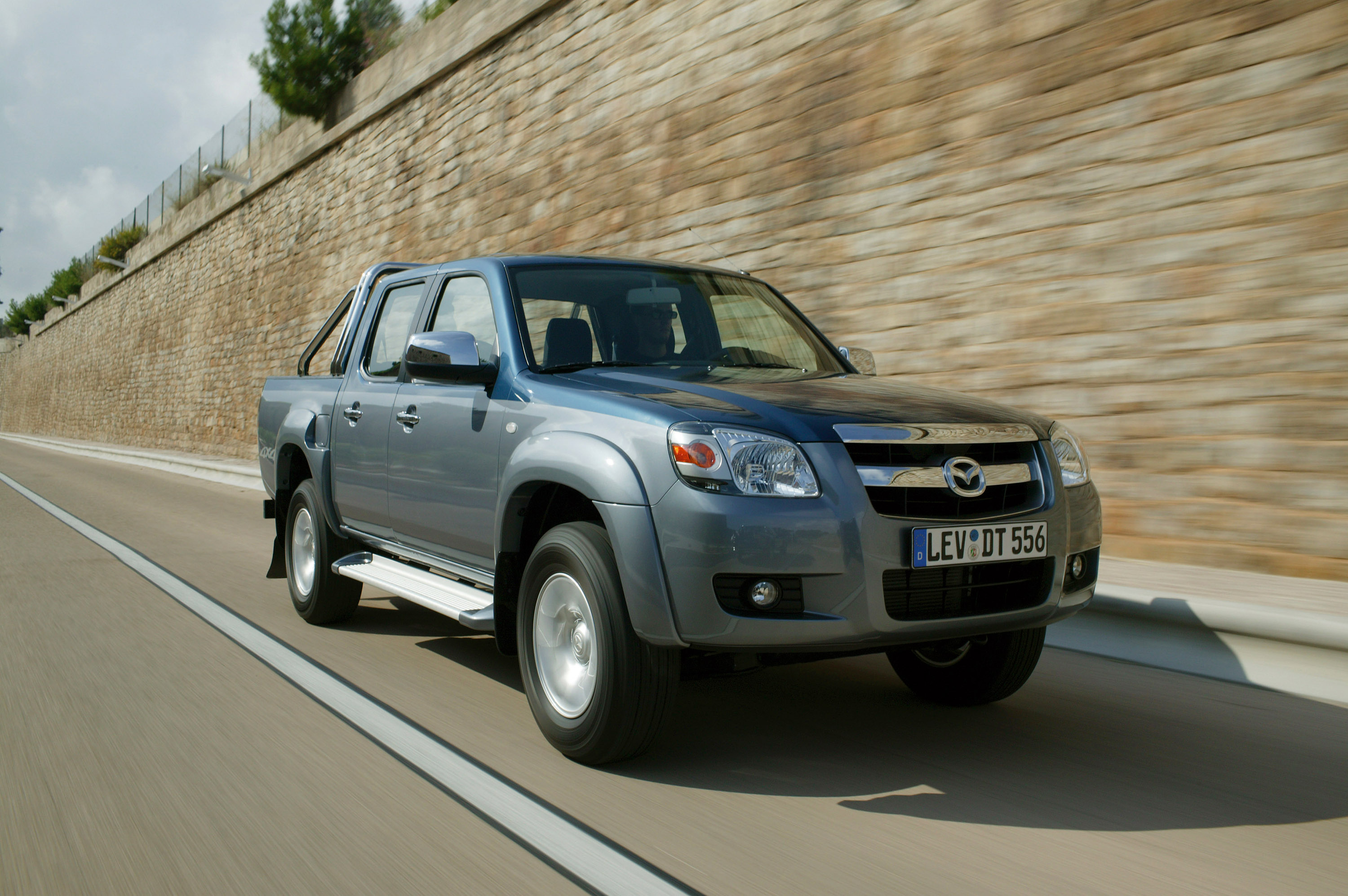 Mazda BT-50 photo #16