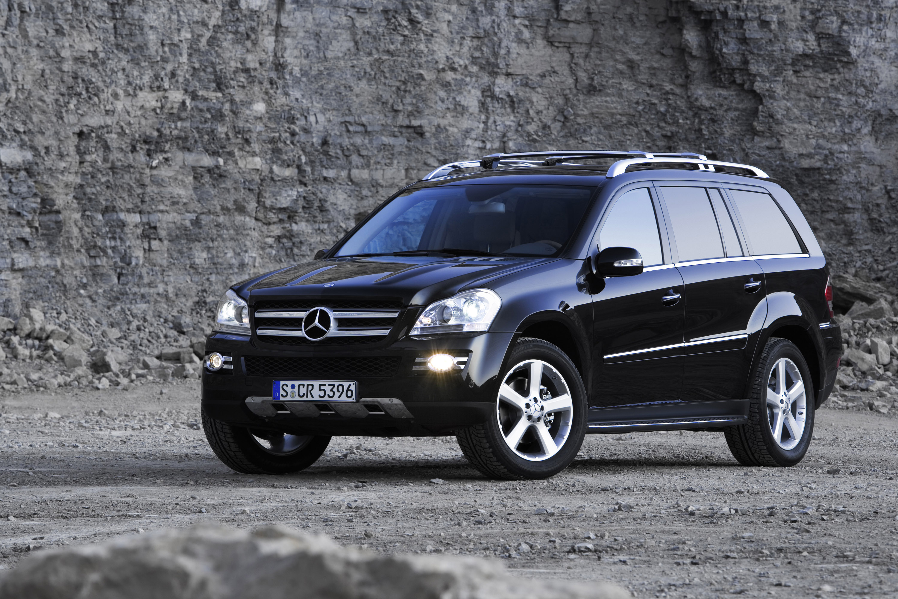 Mercedes-Benz GL-Class photo #1