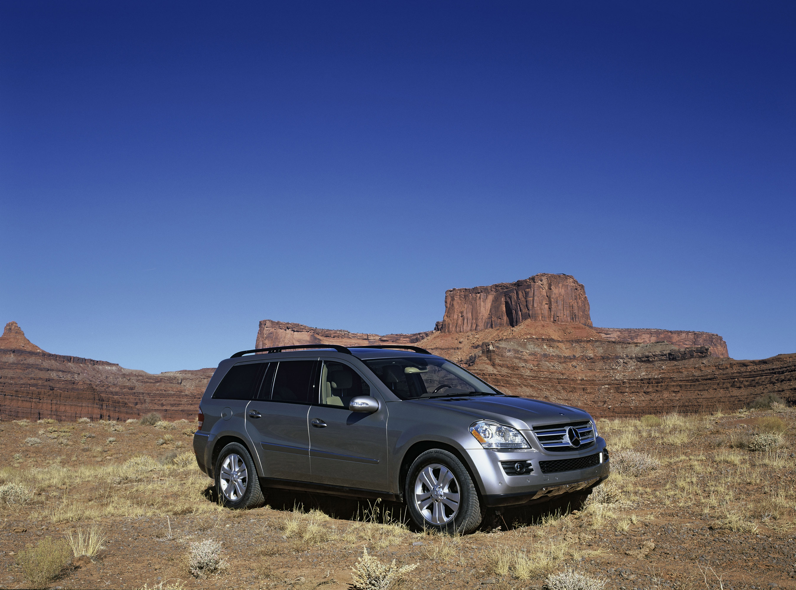 Mercedes-Benz GL-Class photo #16