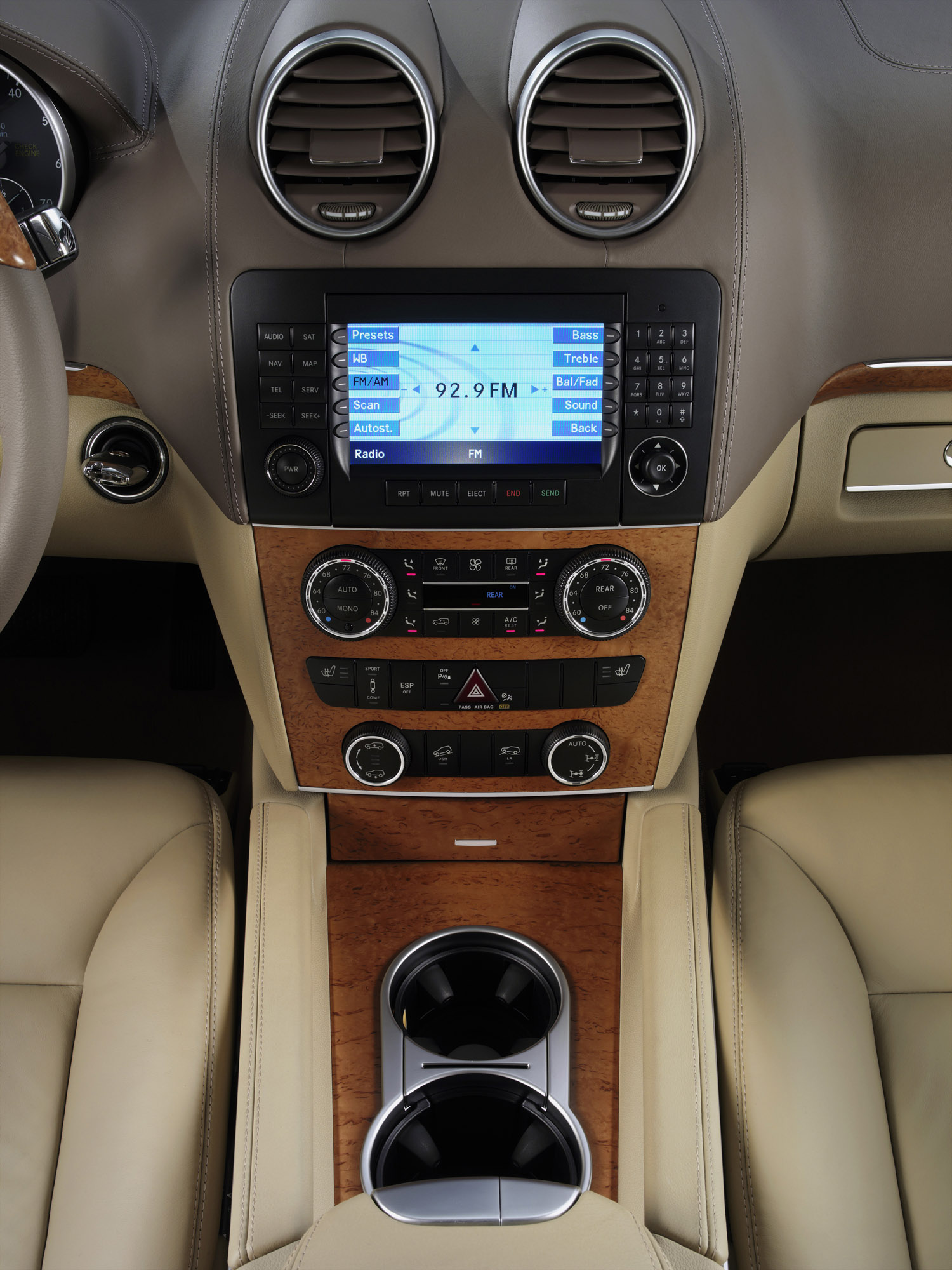 Mercedes-Benz GL-Class photo #66