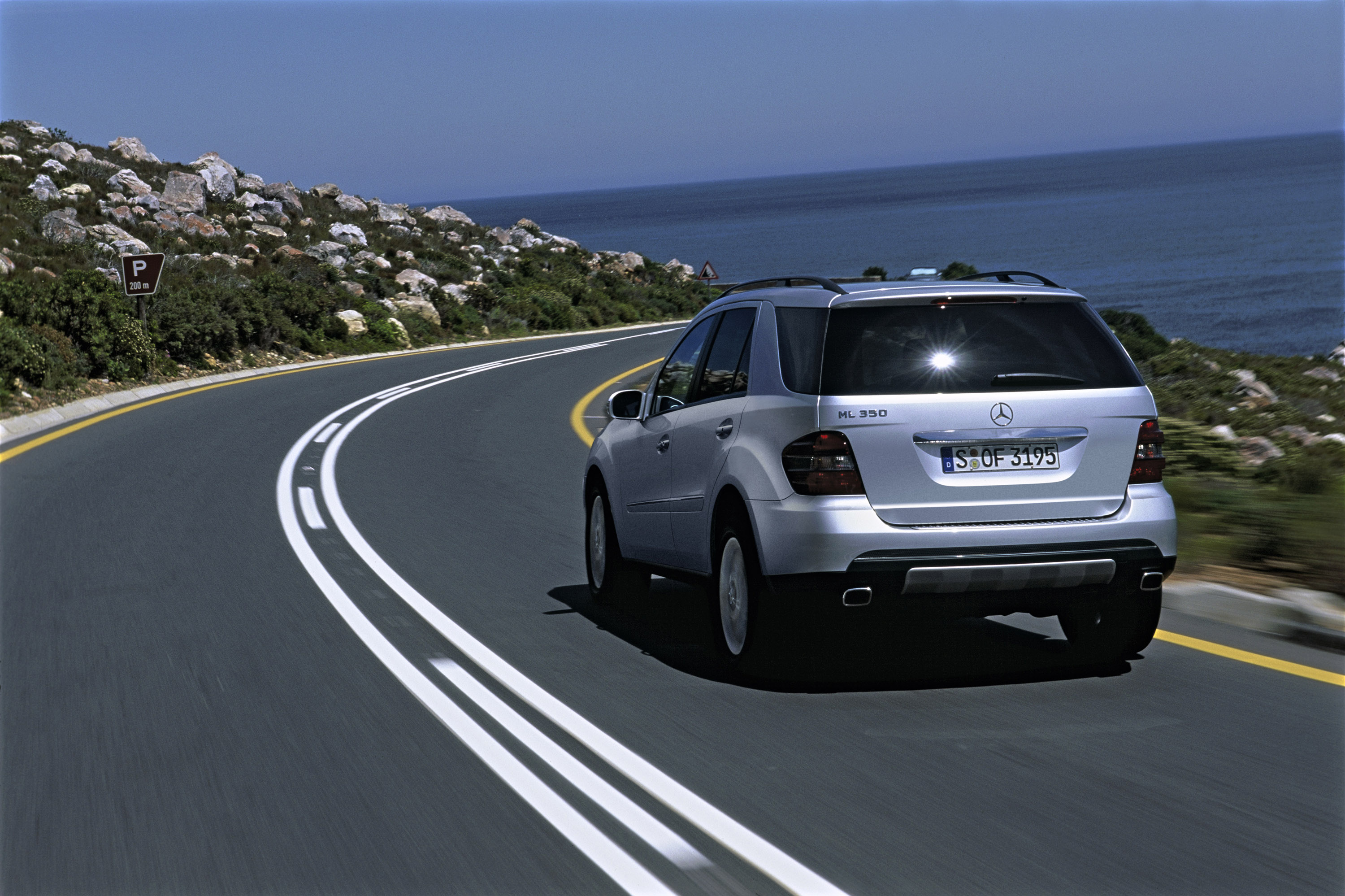 Mercedes-Benz ML350 photo #35