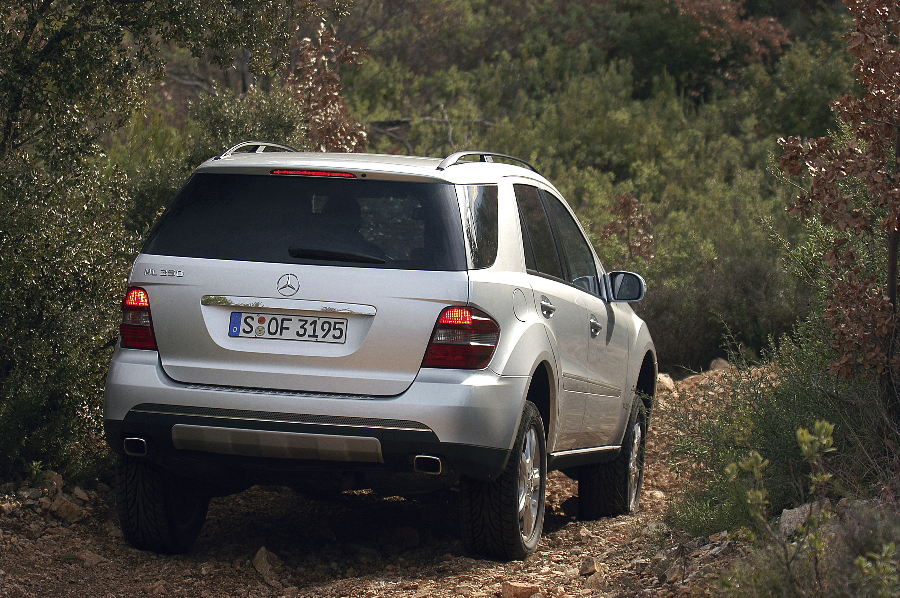 Mercedes-Benz ML350 photo #37