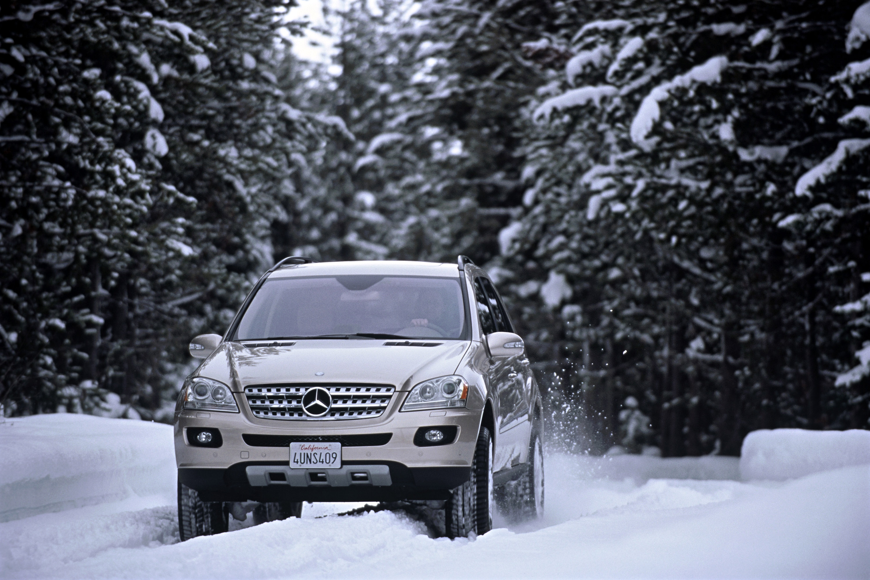 Mercedes-Benz ML500 photo #15