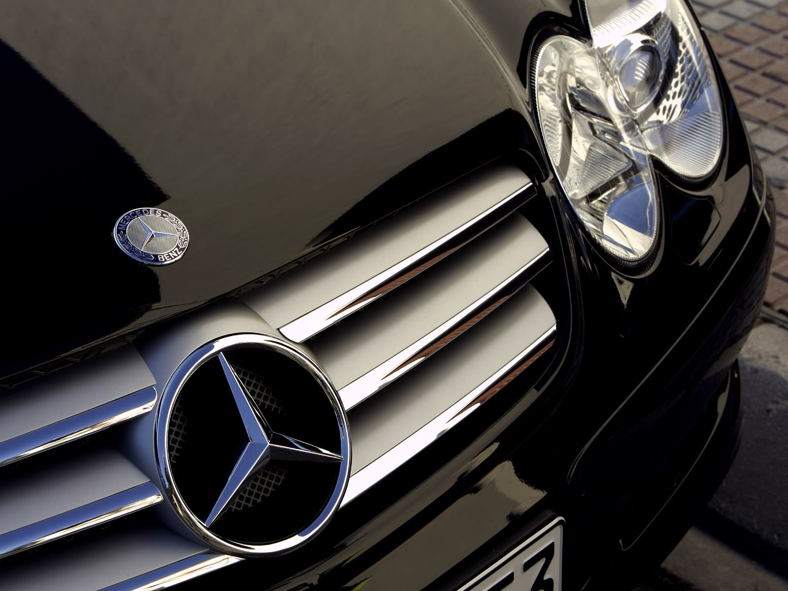 Mercedes-Benz SL350 photo #16