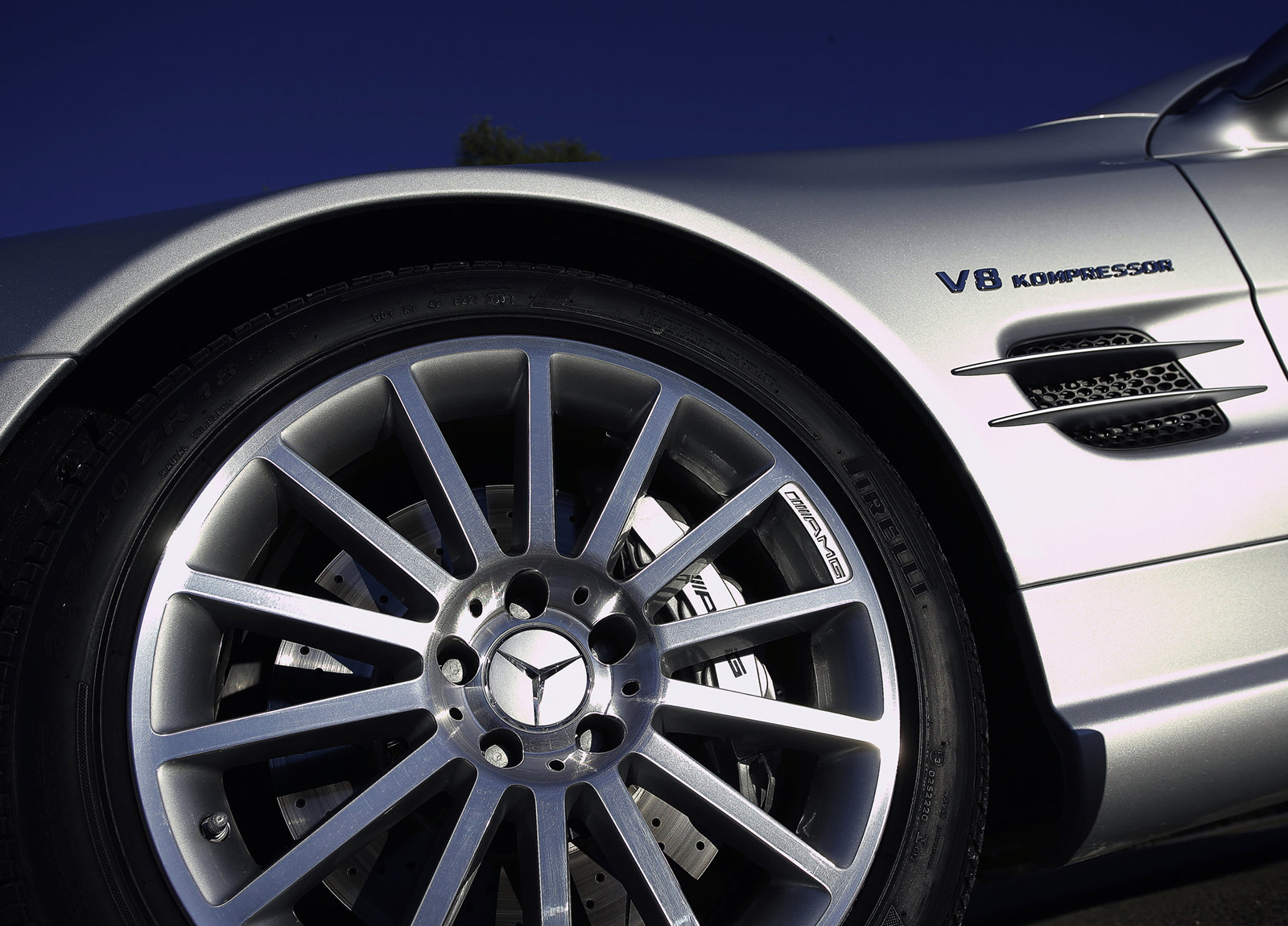 Mercedes-Benz SL55 AMG photo #19