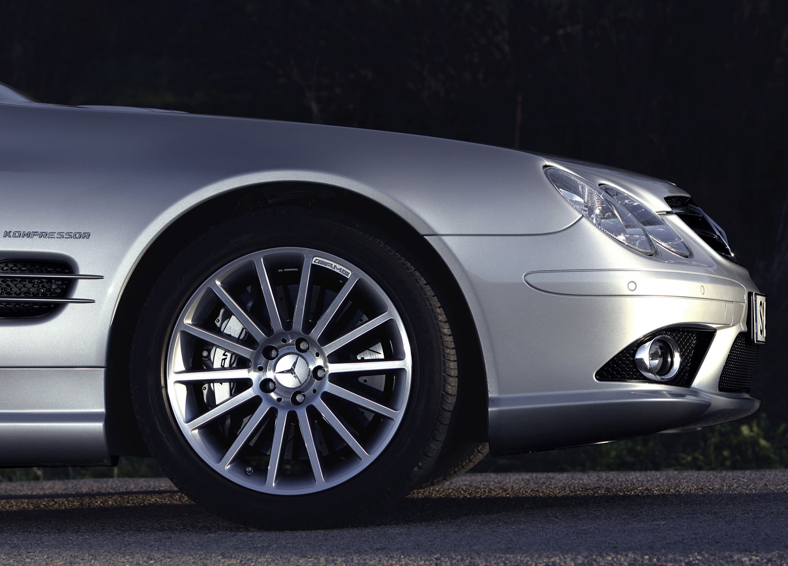 Mercedes-Benz SL55 AMG photo #21