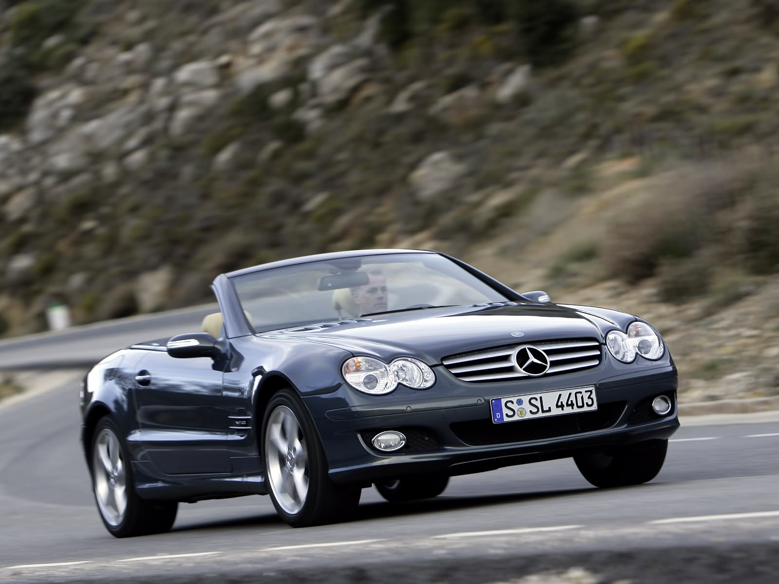 Мерседес Бенц SL 350