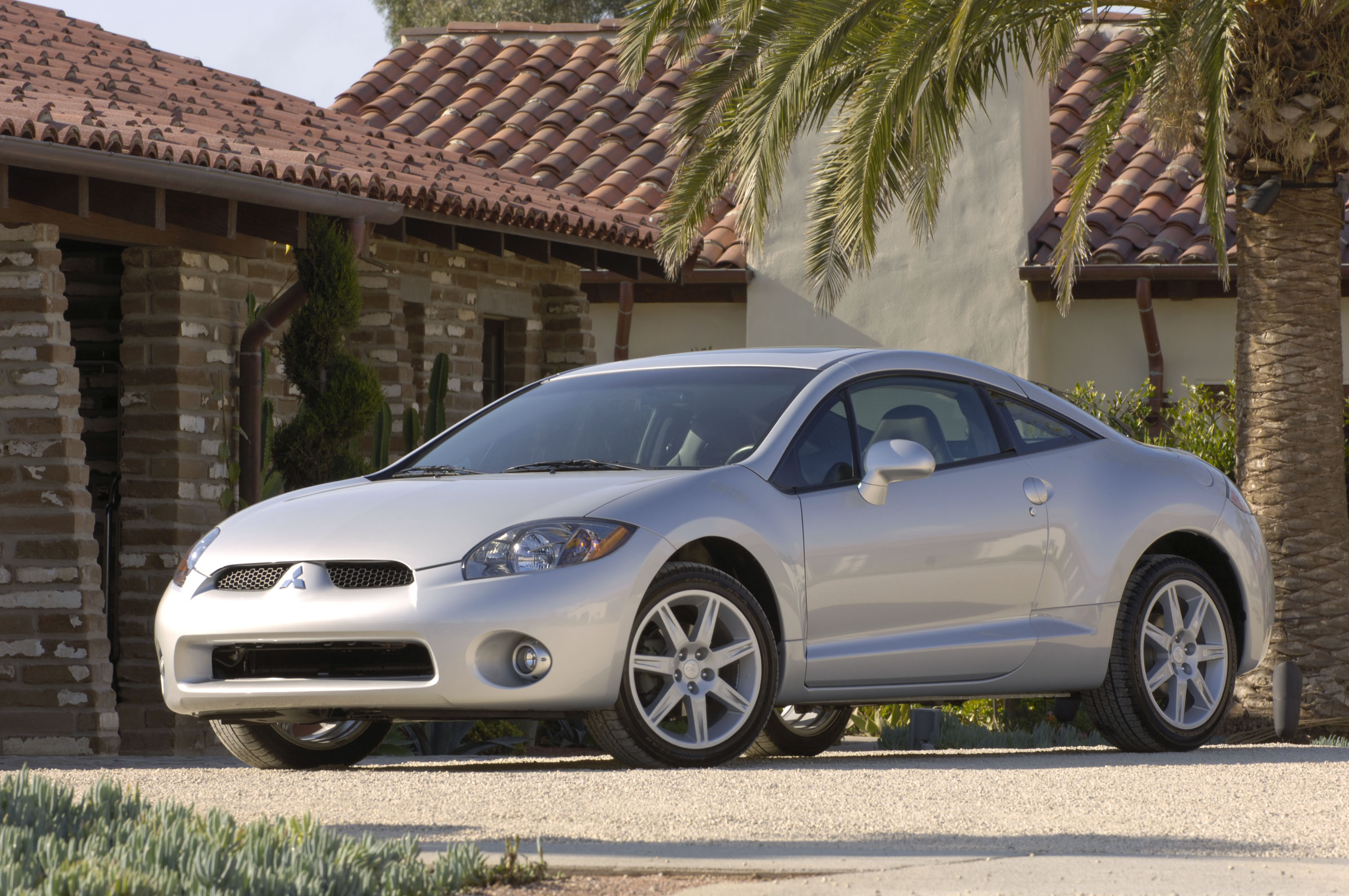 Mitsubishi Eclipse photo #5