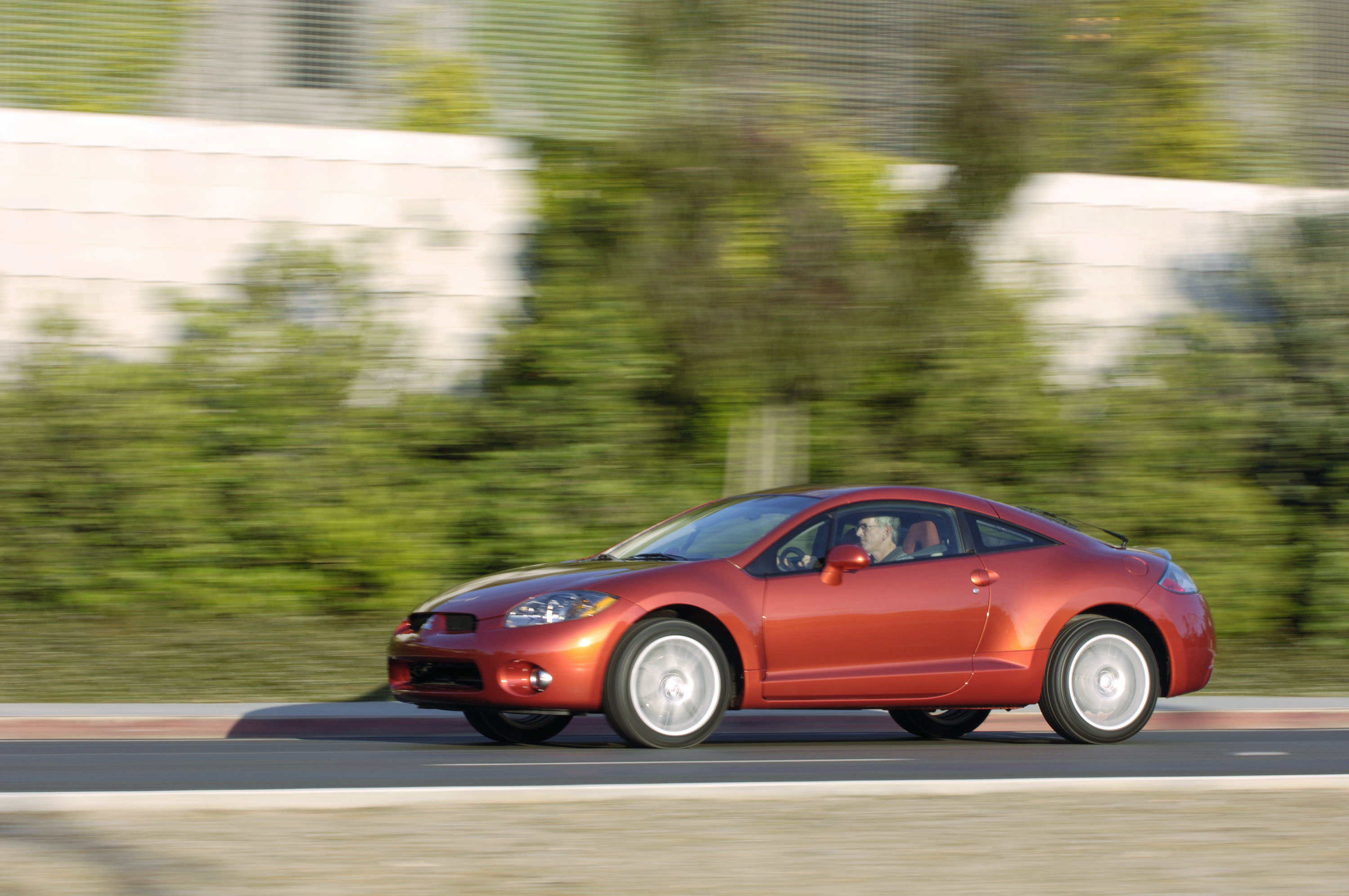 Mitsubishi Eclipse photo #23