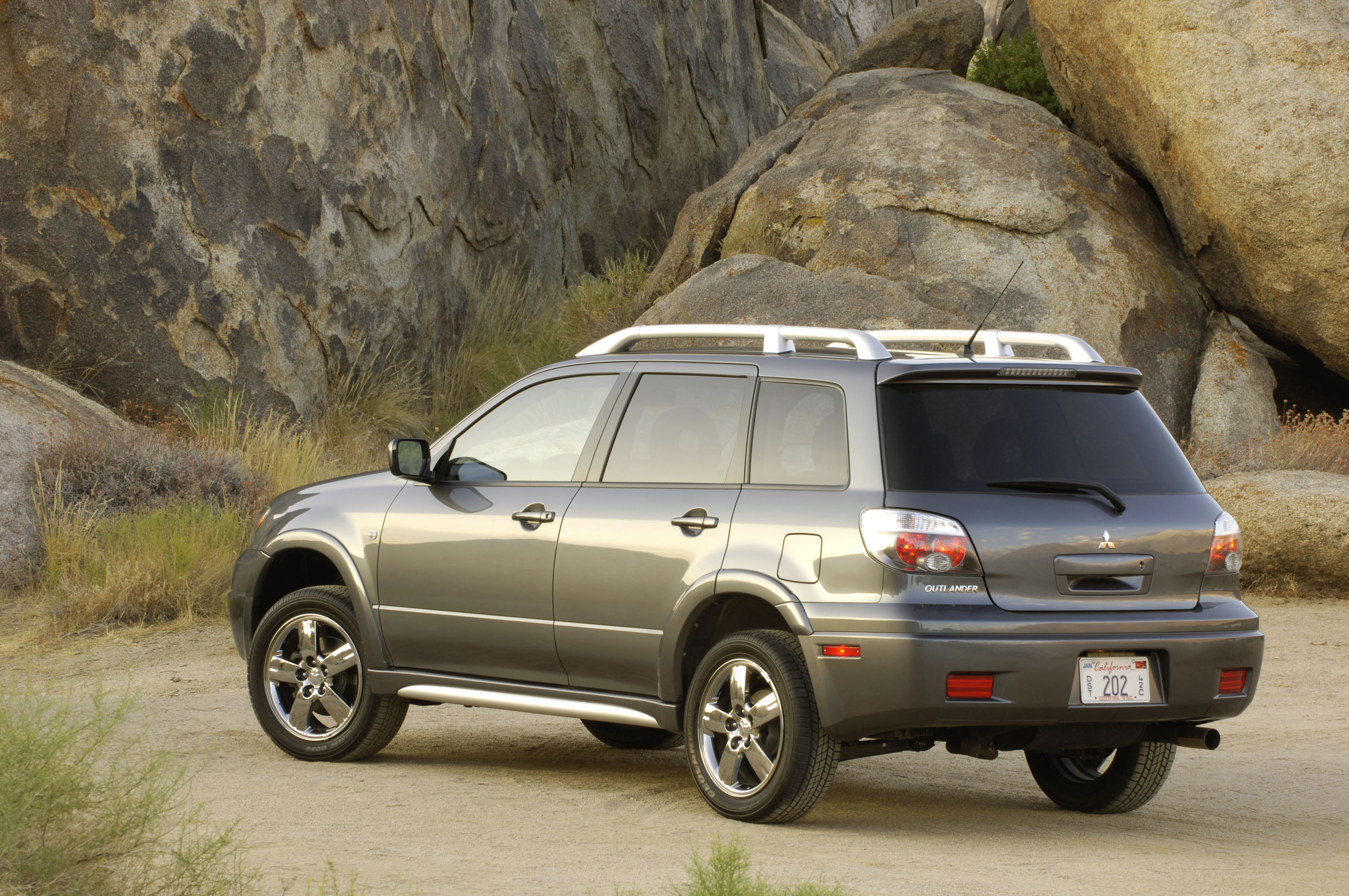 Mitsubishi outlander 2003