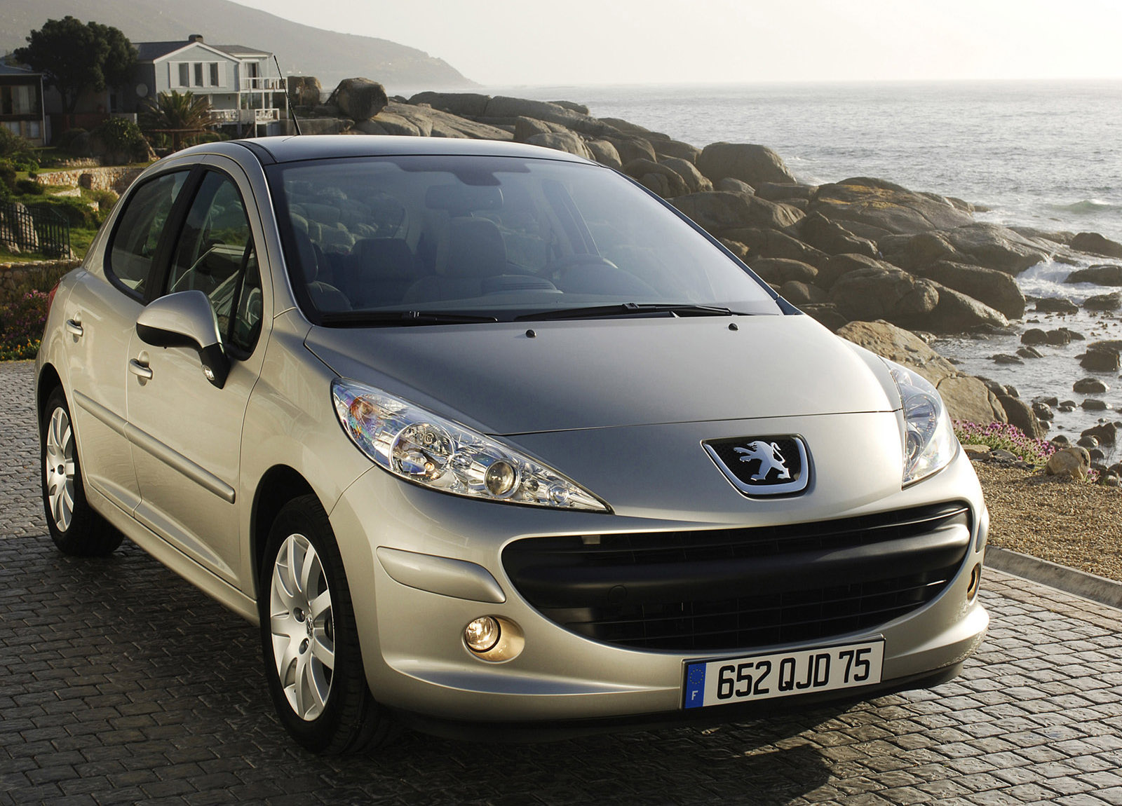 Peugeot 207 photo #3