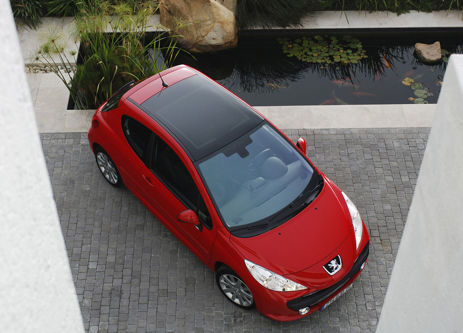 Peugeot 207 photo #17