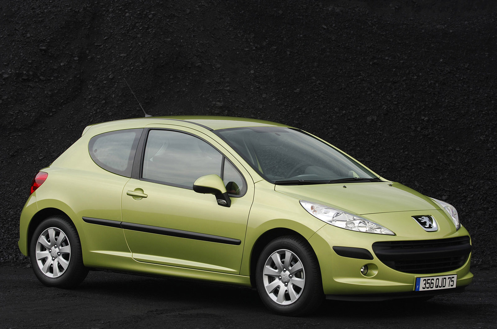Peugeot 207 photo #26