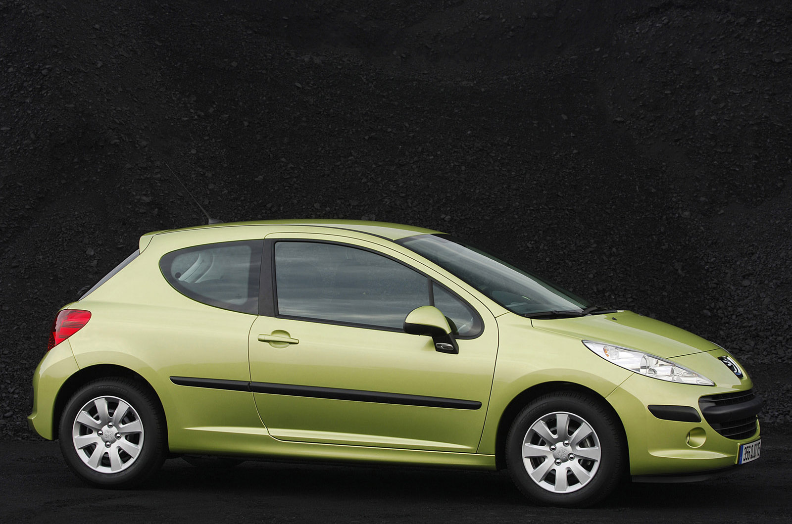 Peugeot 207 photo #28