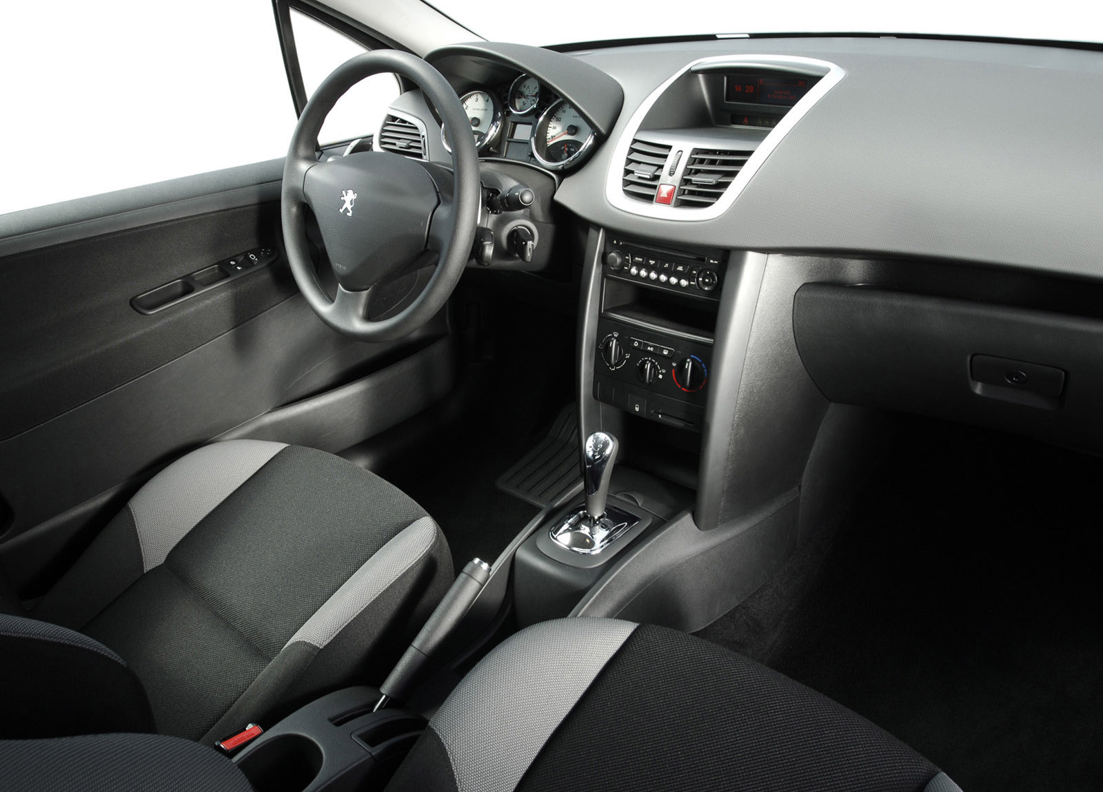 Peugeot 207 photo #33