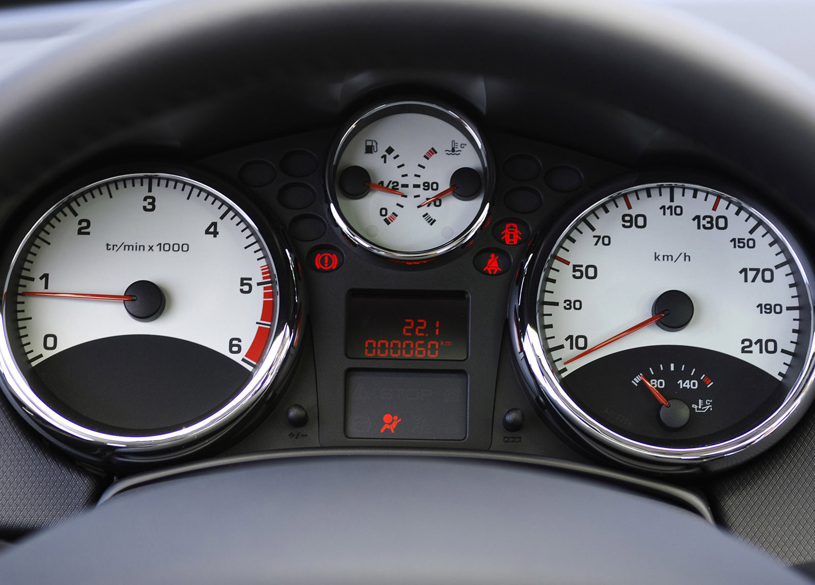 Peugeot 207 photo #41