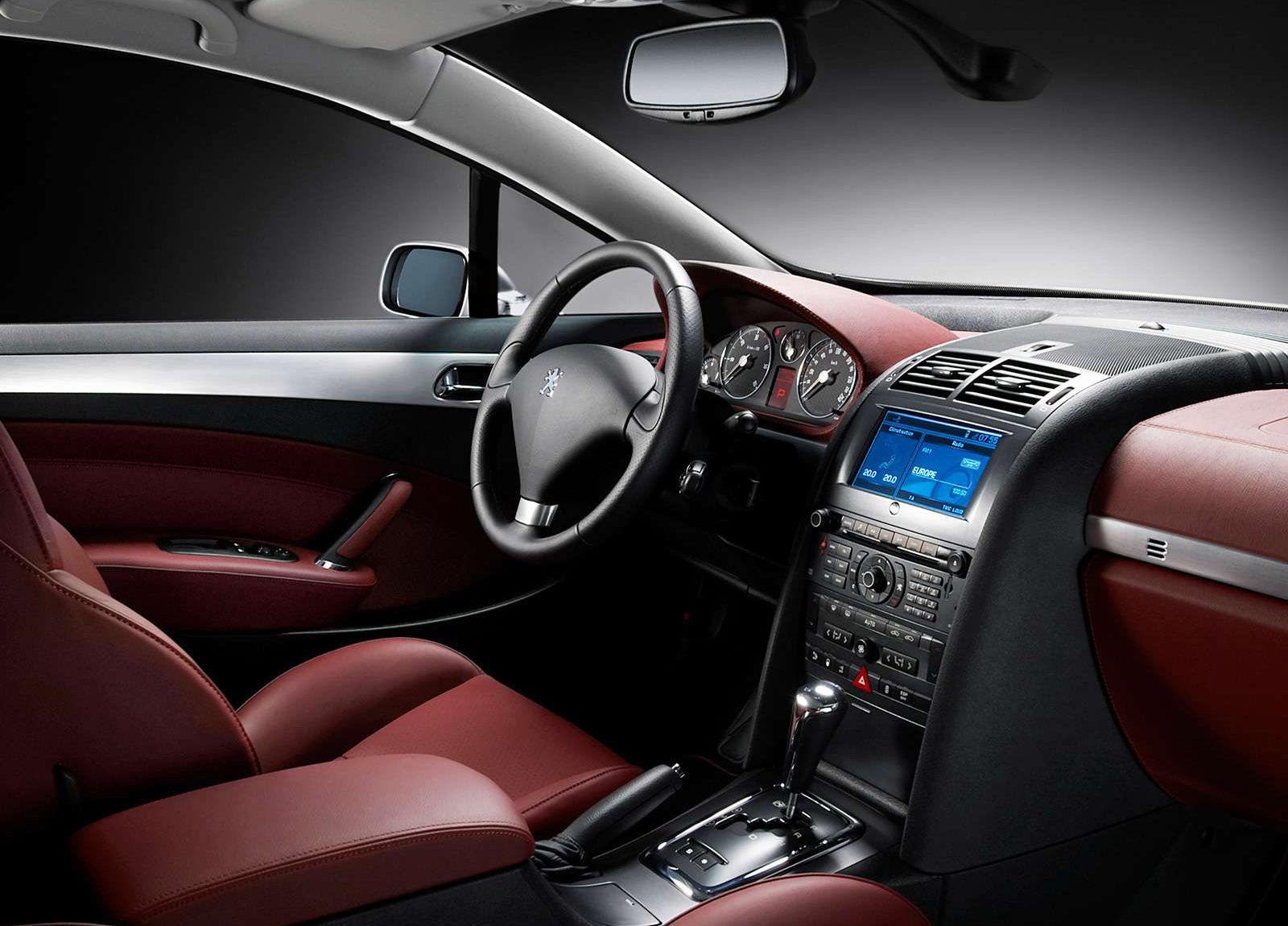 Peugeot 407 Coupe photo #15