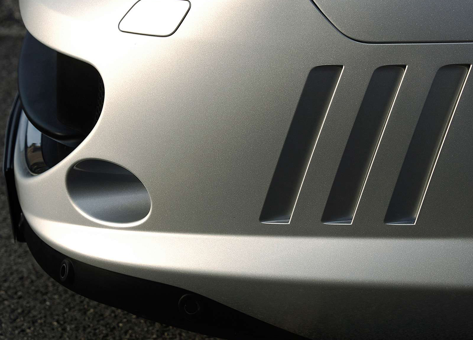 Peugeot 407 Coupe photo #28