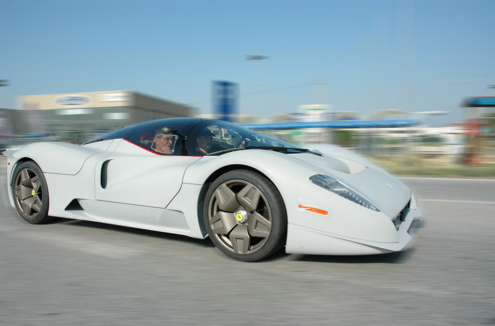 Pininfarina Ferrari P4/5 photo #1